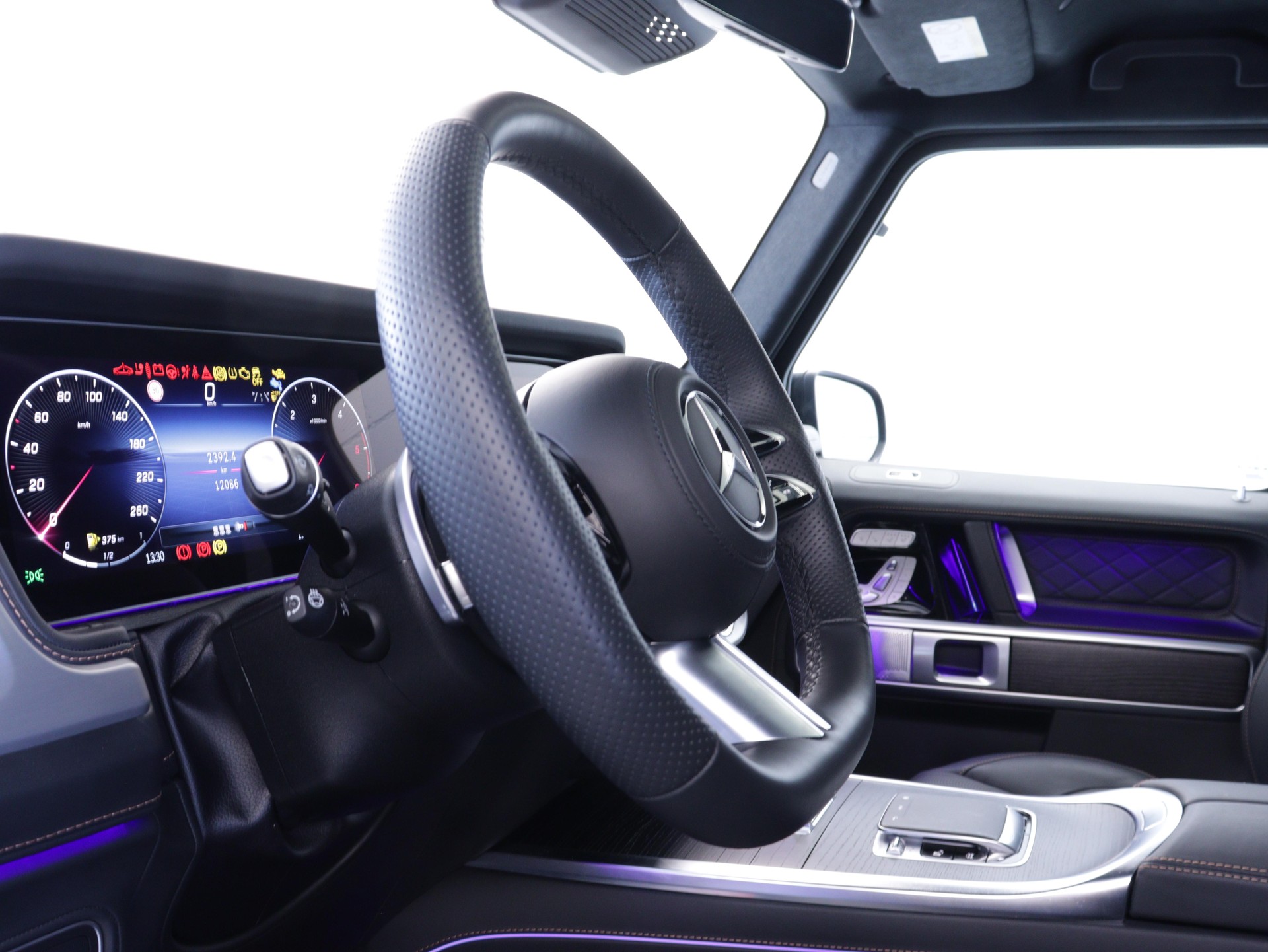 MERCEDES-BENZ G 450 d AMG Line-image-6