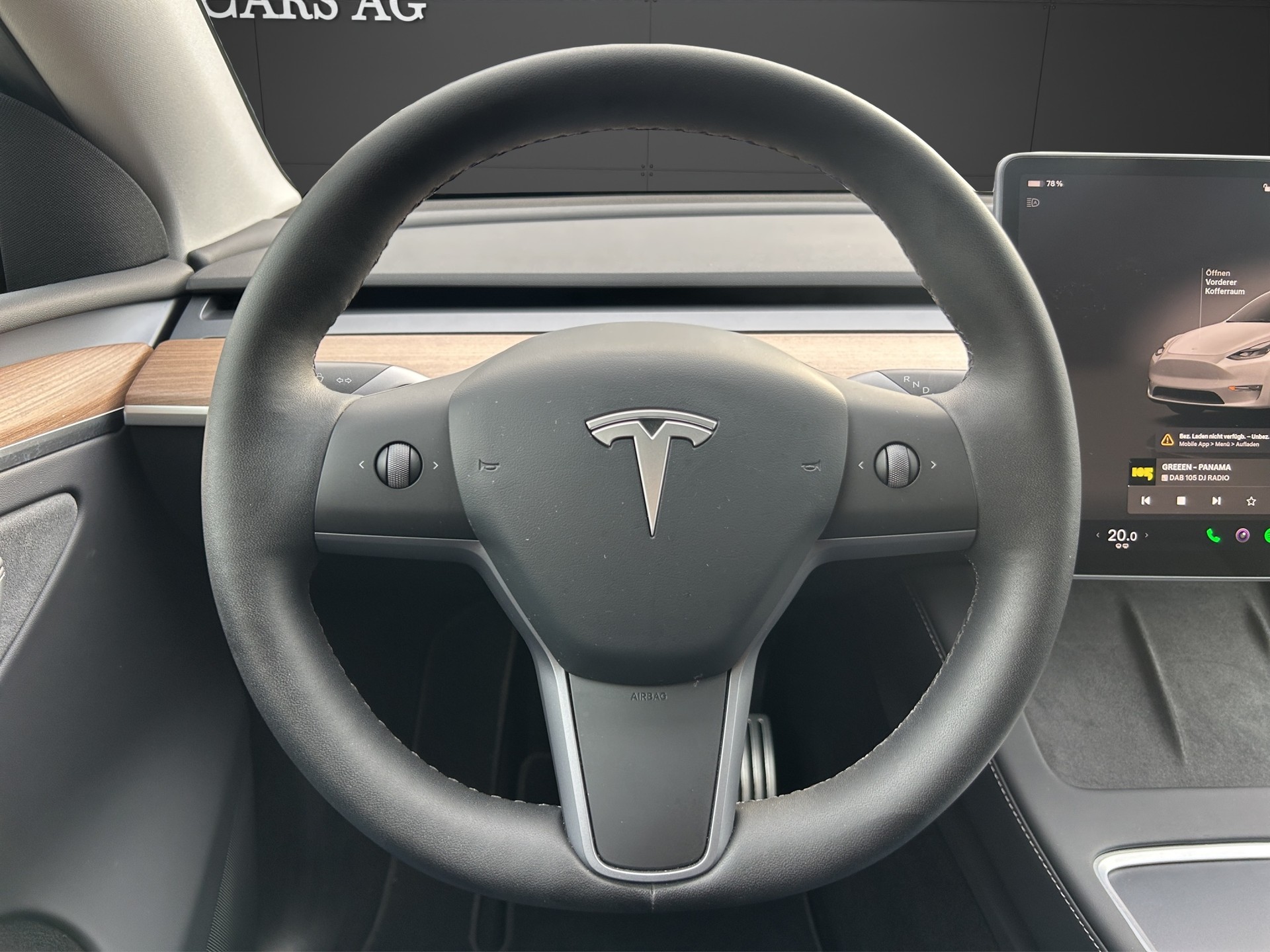 TESLA Model Y Performance / FSD Autopilot / Anhängerkupplung-image-11