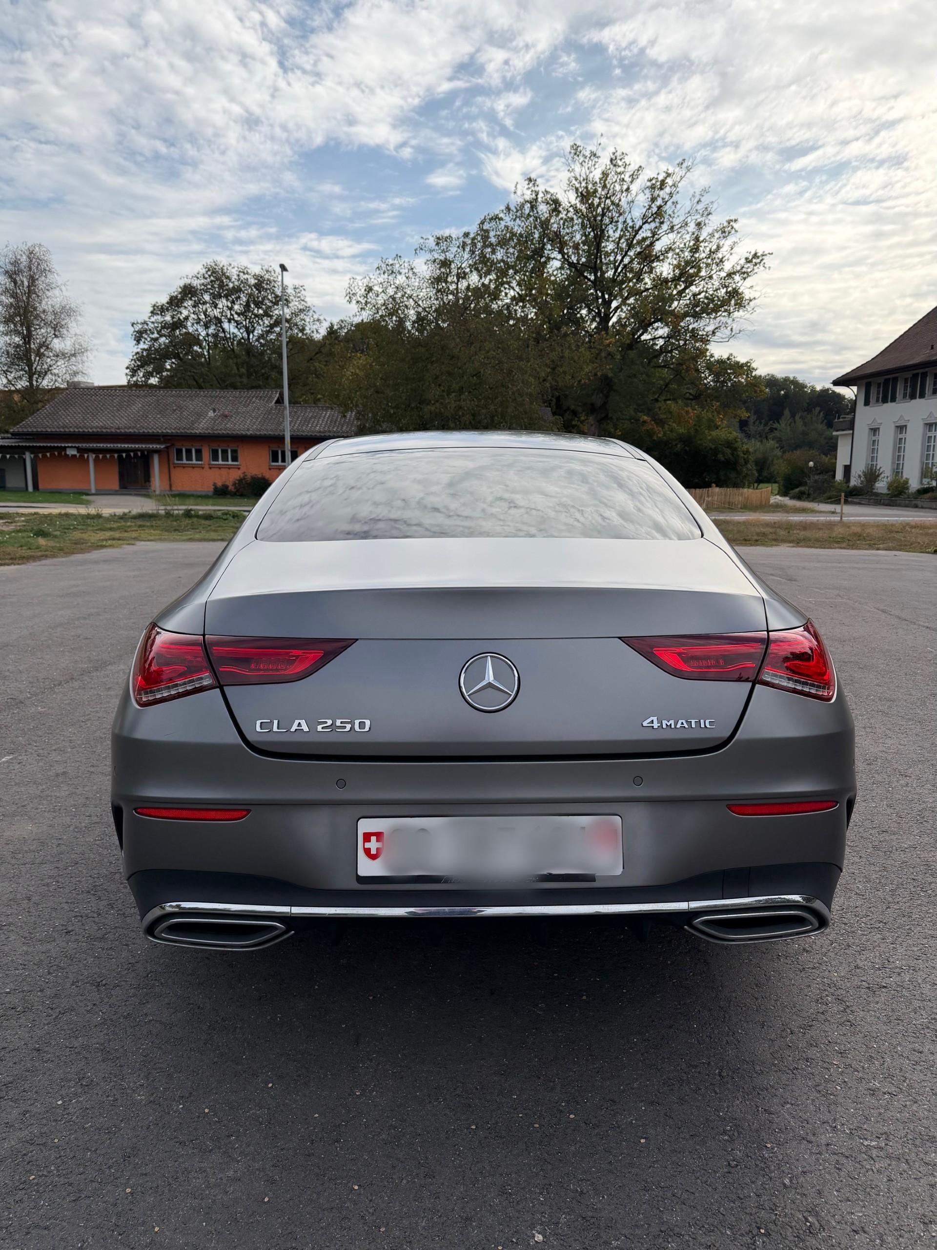MERCEDES-BENZ CLA 250 AMG Line 4matic-image-2