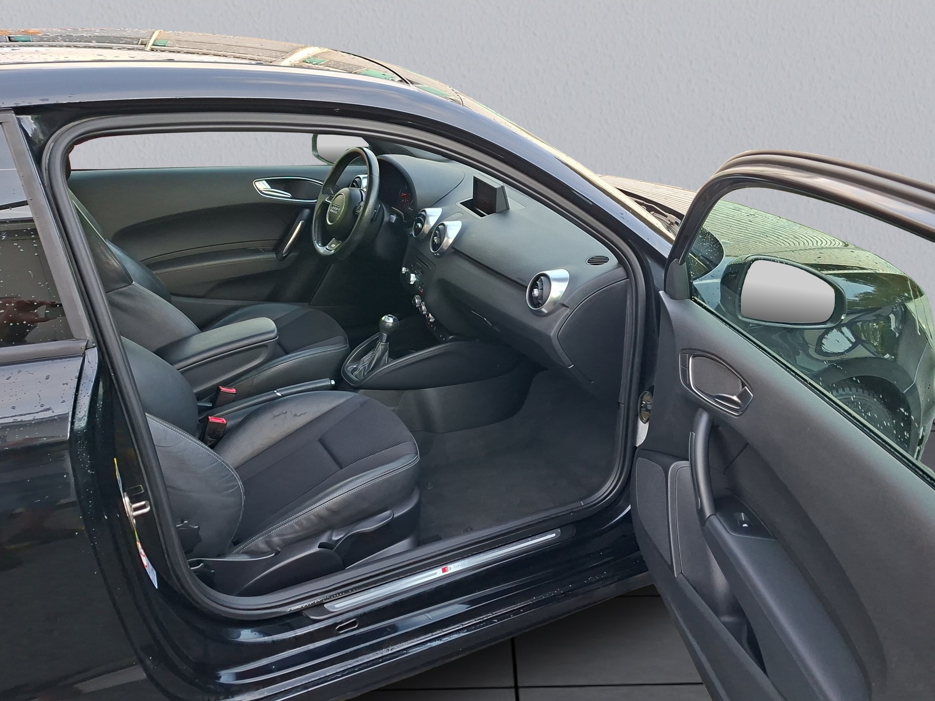 AUDI A1 Sport 1.4 TFSI Ambition S-tronic-image-19