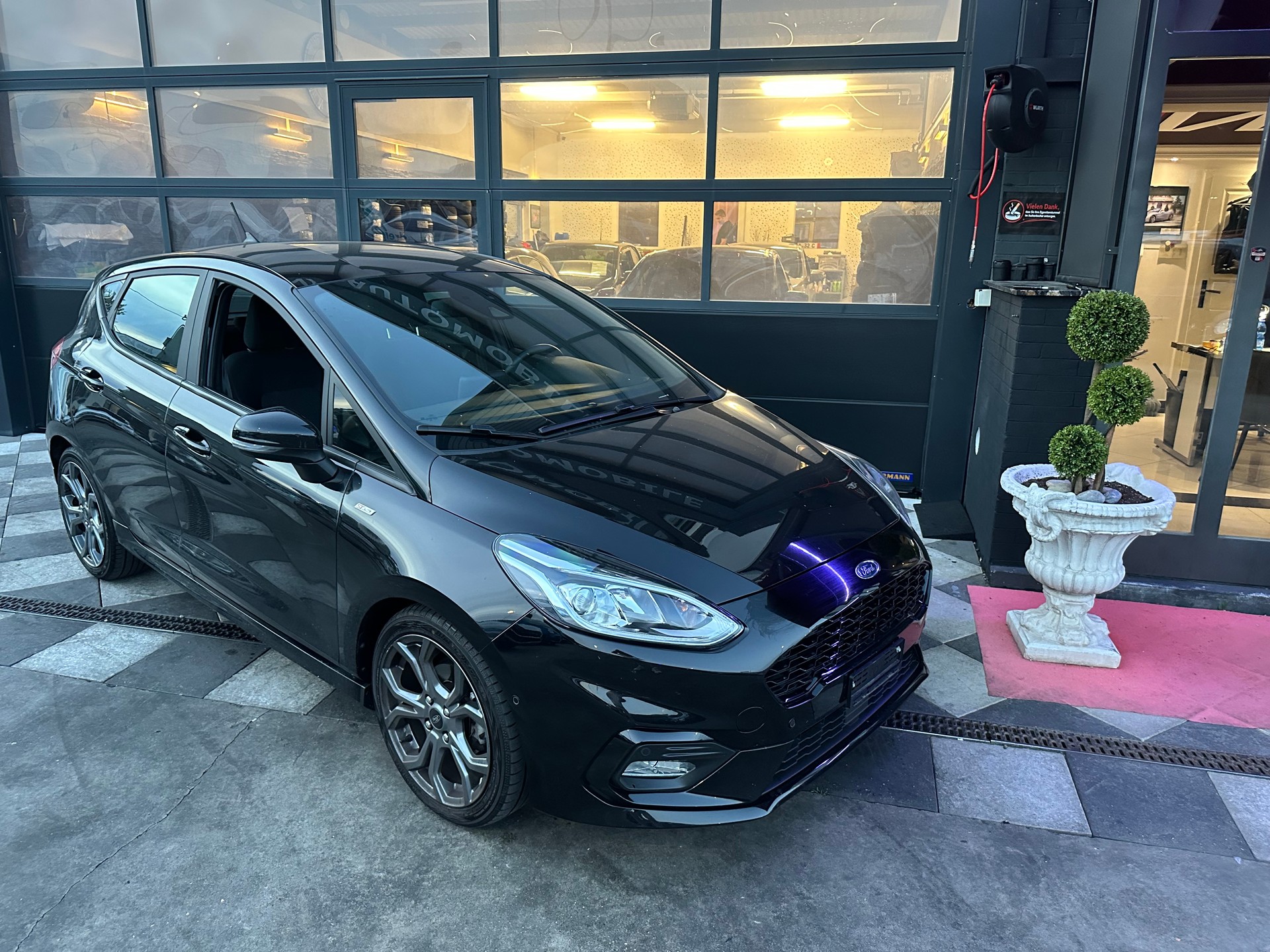 FORD Fiesta 1.0 SCTi ST Line X Automat-image-4