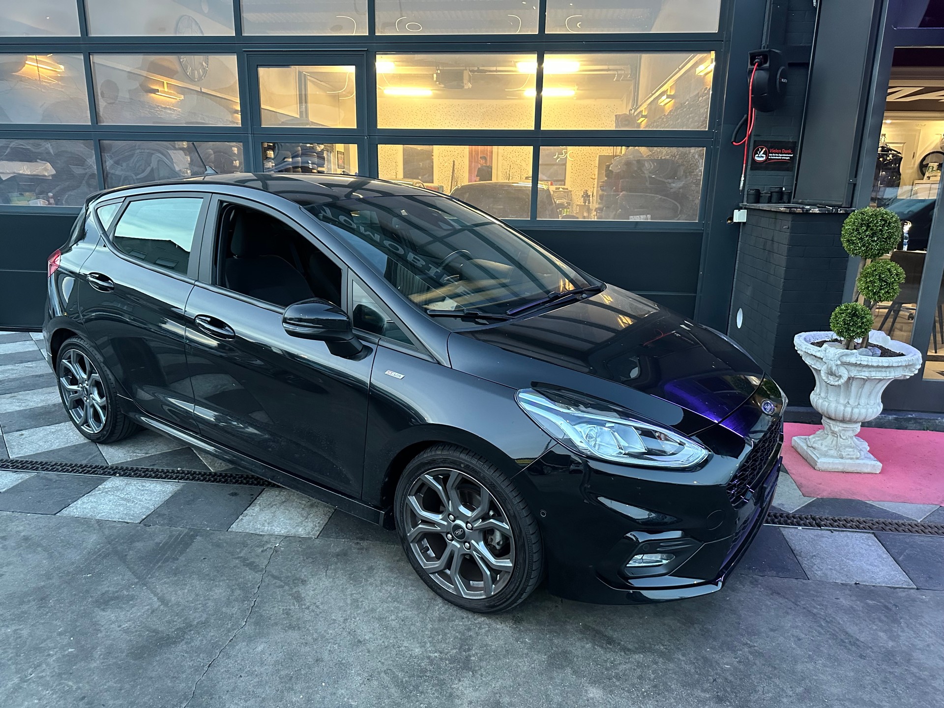 FORD Fiesta 1.0 SCTi ST Line X Automat-image-5