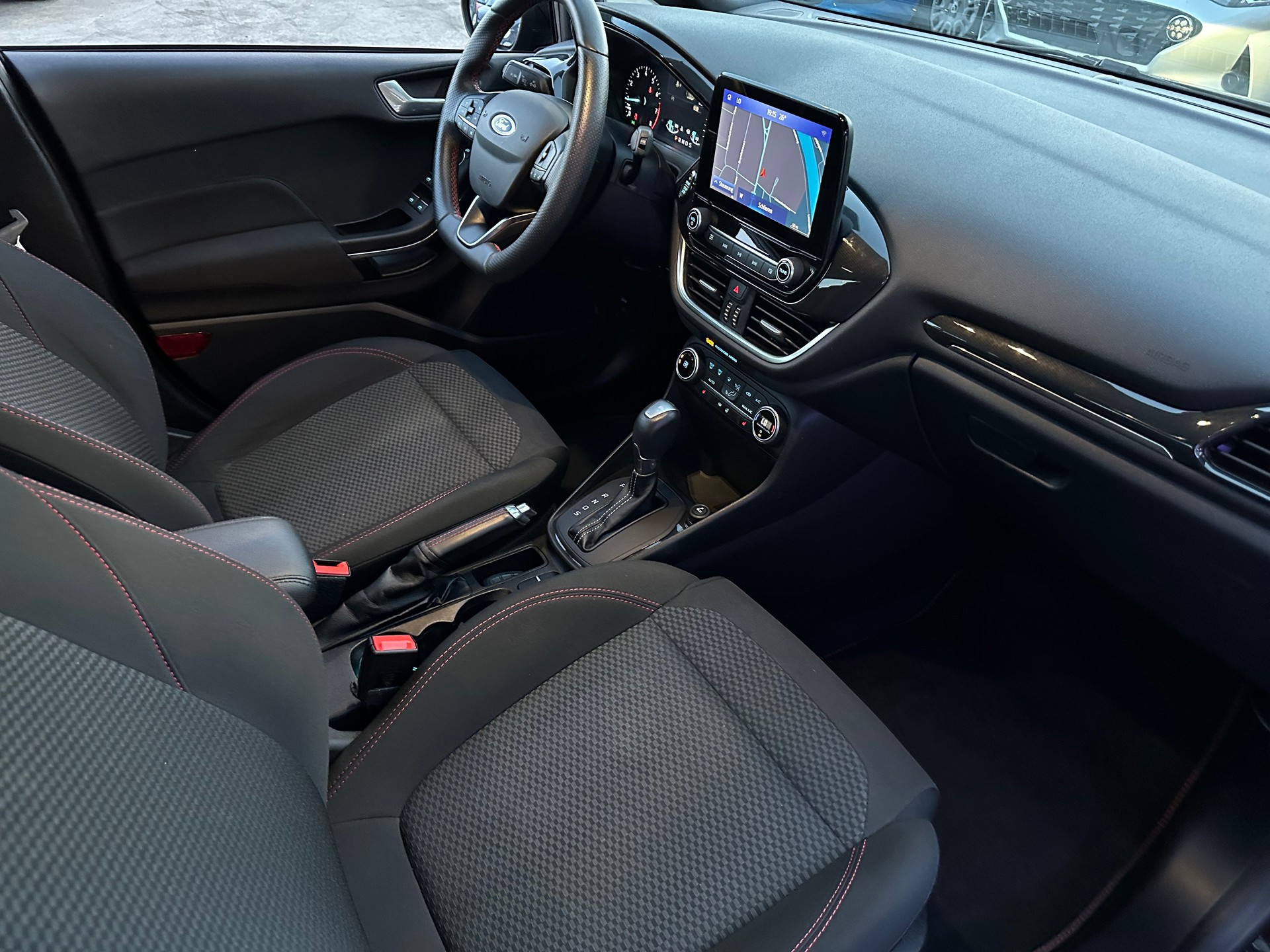 FORD Fiesta 1.0 SCTi ST Line X Automat-image-22