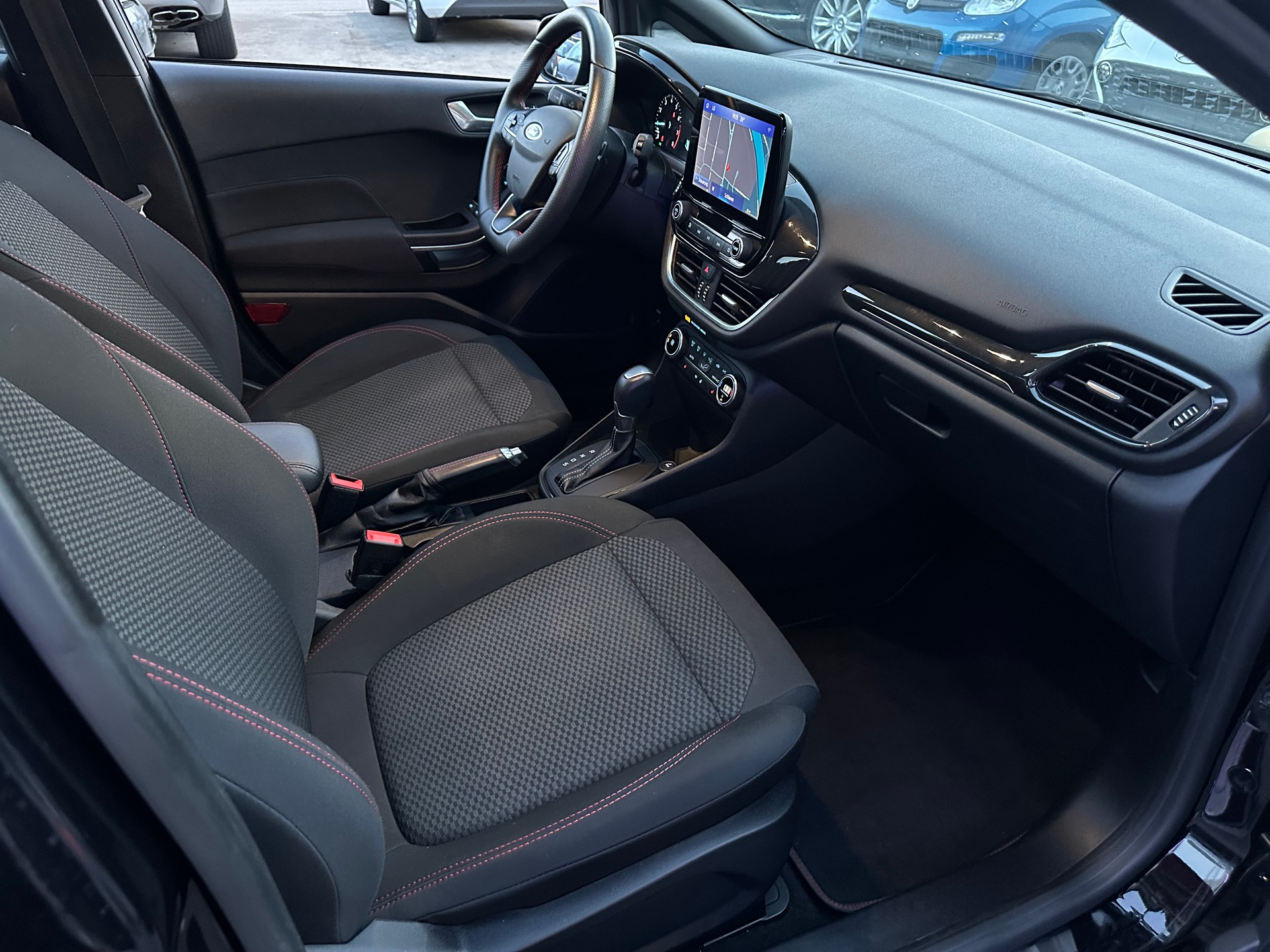 FORD Fiesta 1.0 SCTi ST Line X Automat-image-23