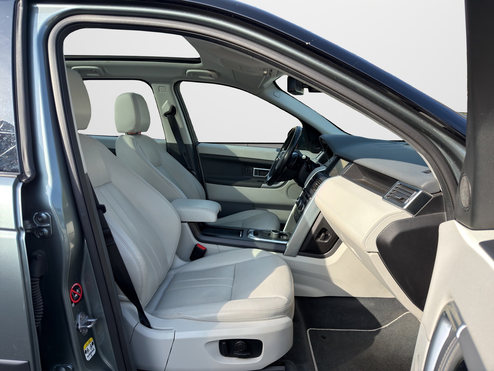 LAND ROVER Discovery Sport 2.0 Si4 HSE AT9-image-10