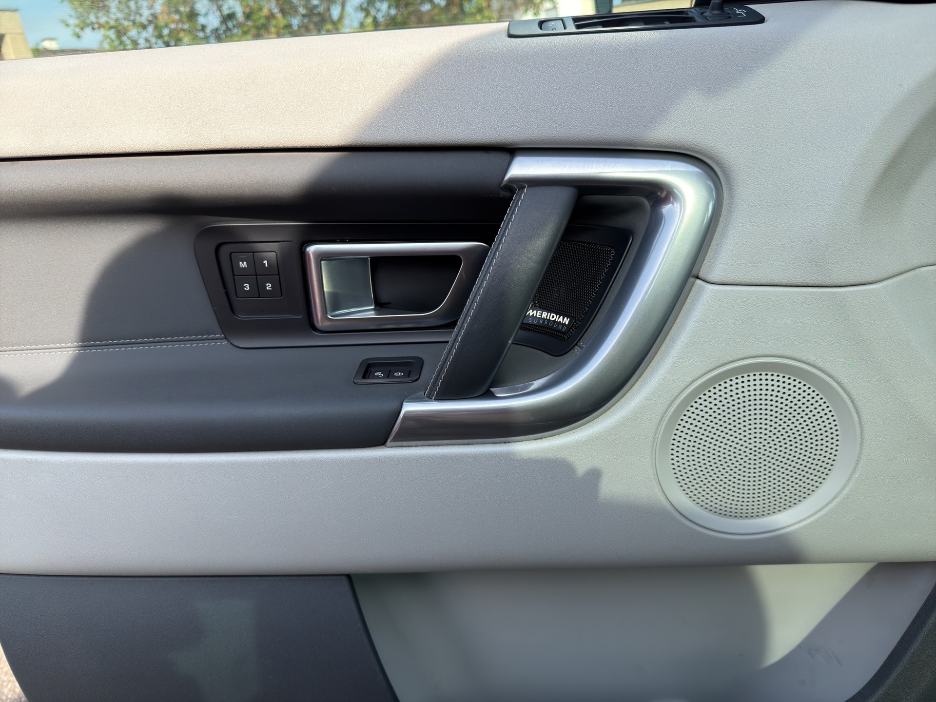 LAND ROVER Discovery Sport 2.0 Si4 HSE AT9-image-13