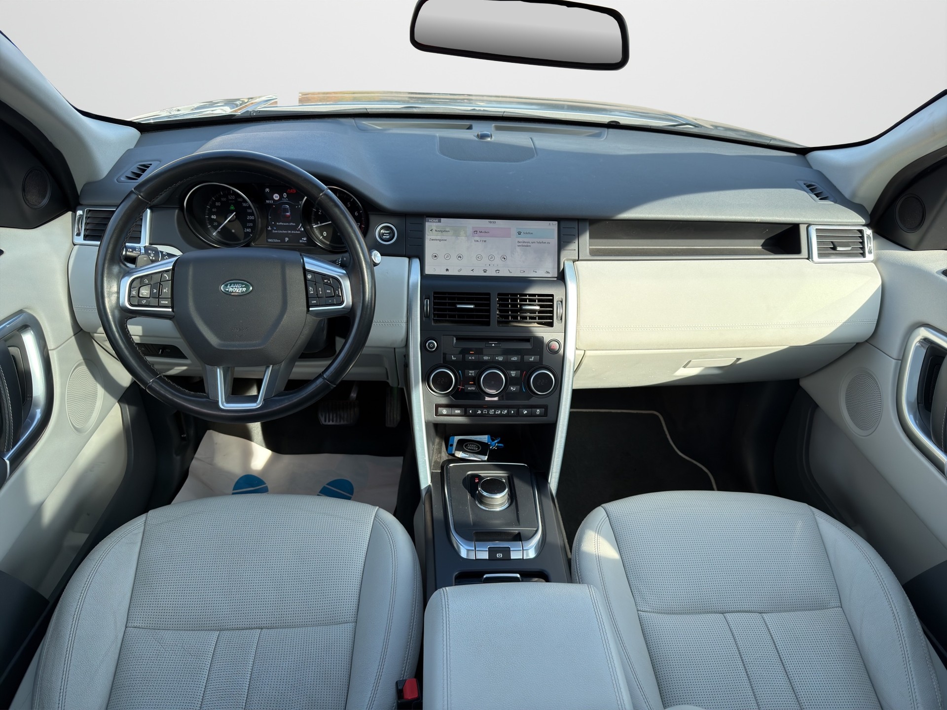 LAND ROVER Discovery Sport 2.0 Si4 HSE AT9-image-12
