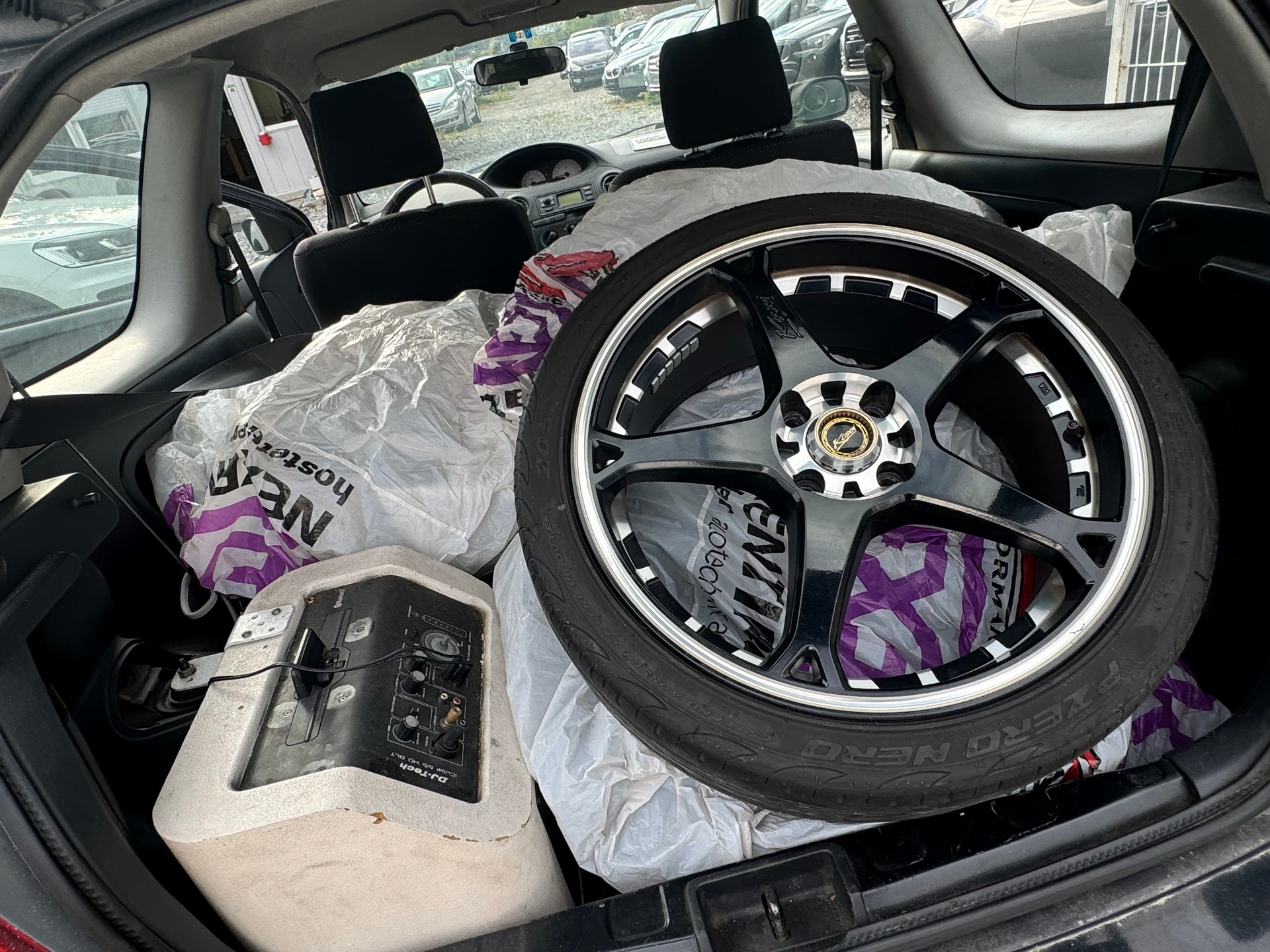TOYOTA Yaris 1.5 TS-image-2