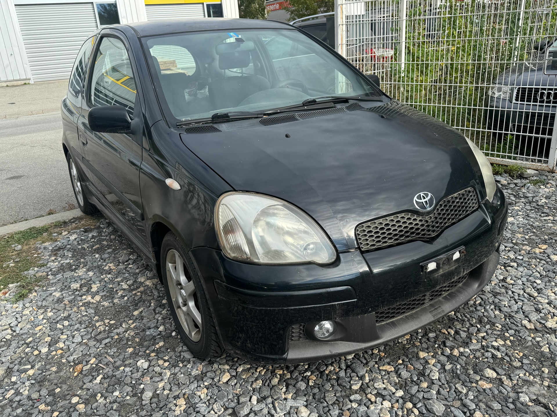 TOYOTA Yaris 1.5 TS-image-9
