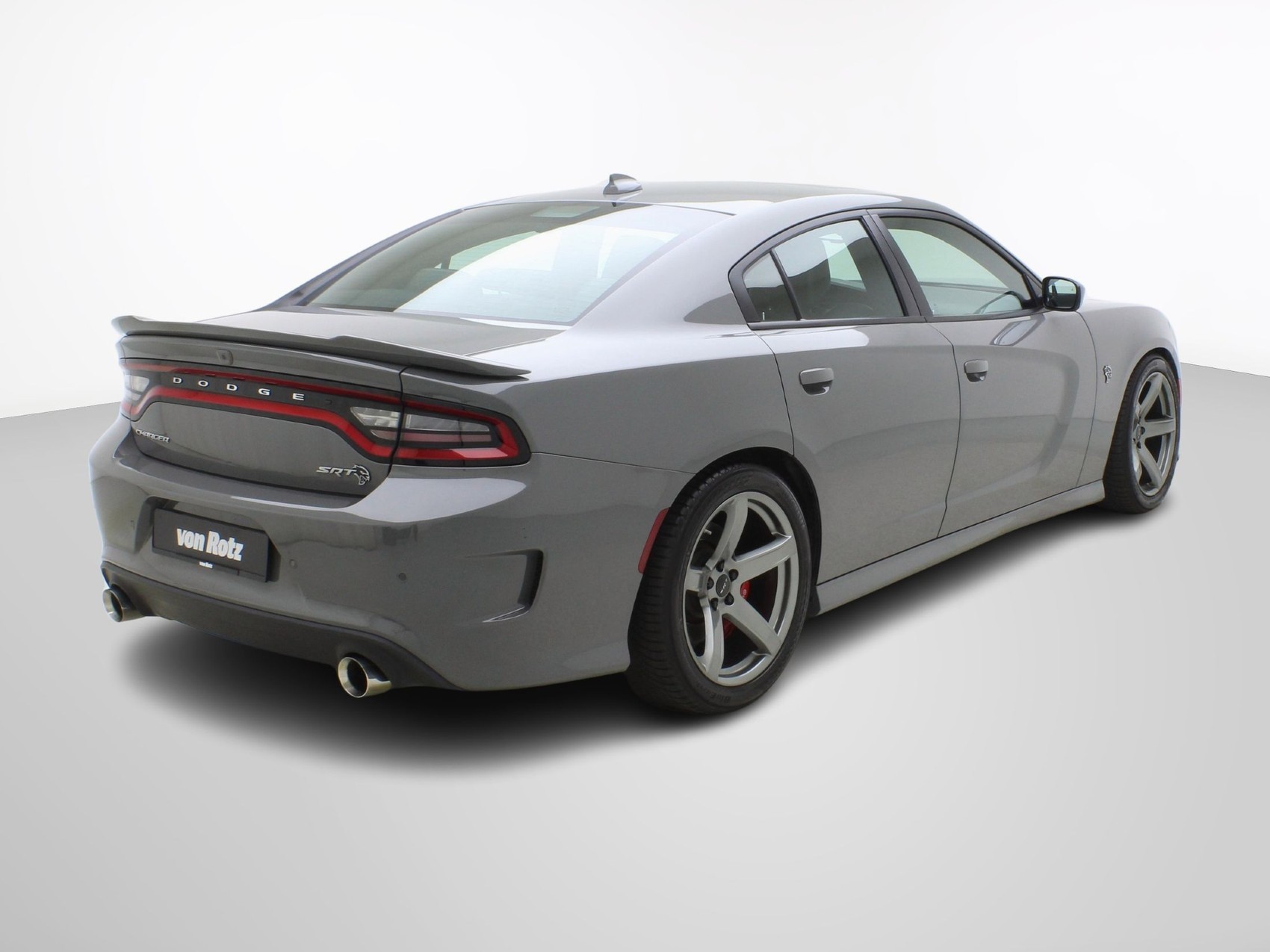 DODGE Charger 6.2 V8 SC HEMI SRT Hellcat **Hellcat mit 717 PS**-image-4