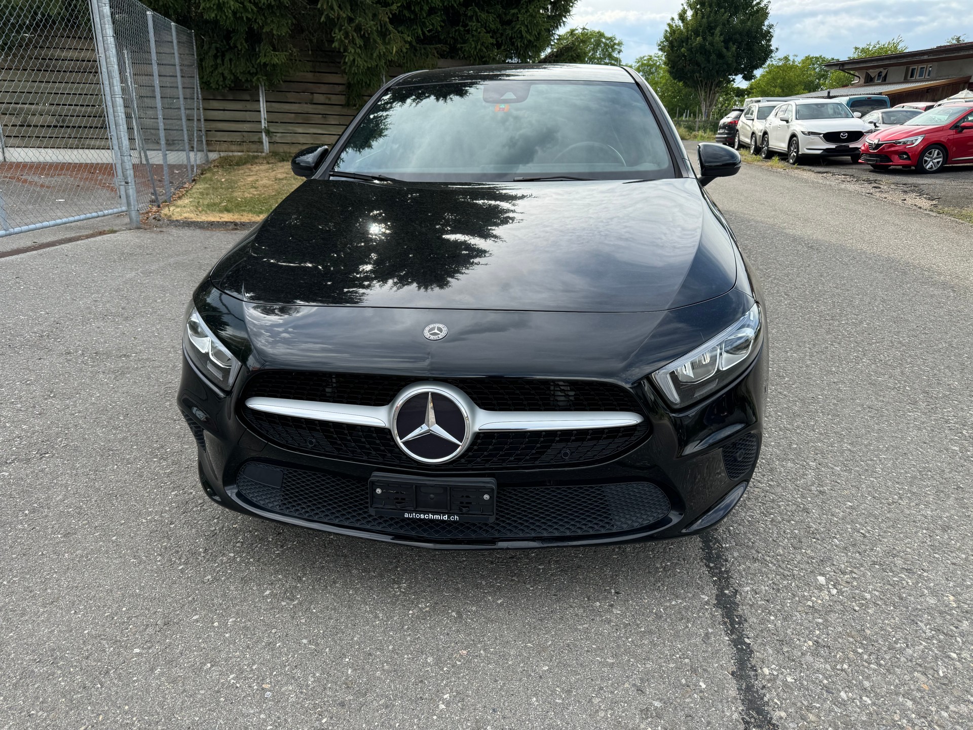 MERCEDES-BENZ A 180 Edition 7G-DCT-image-1