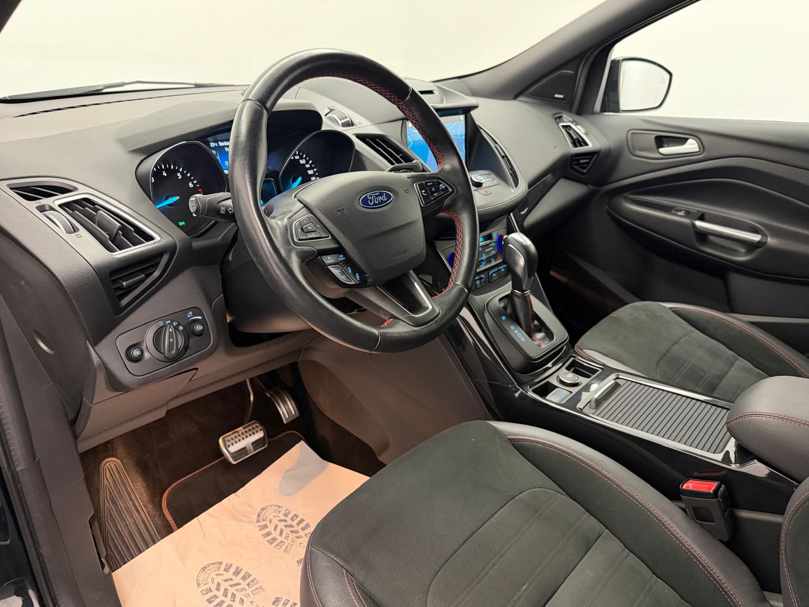 FORD Kuga 2.0 EcoB 240 ST-Line-image-9