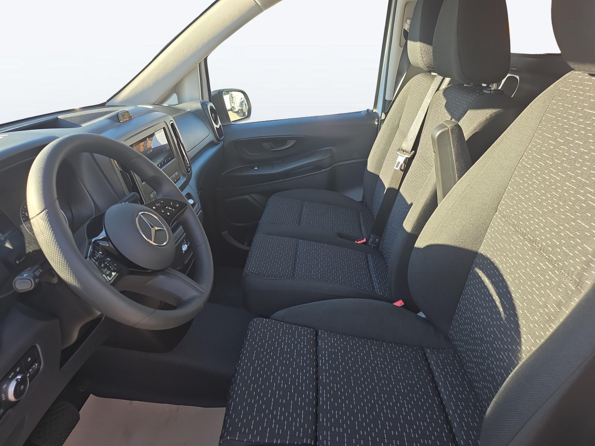 MERCEDES-BENZ Vito 114 Kaw. L 2.0 CDI Pro-image-10
