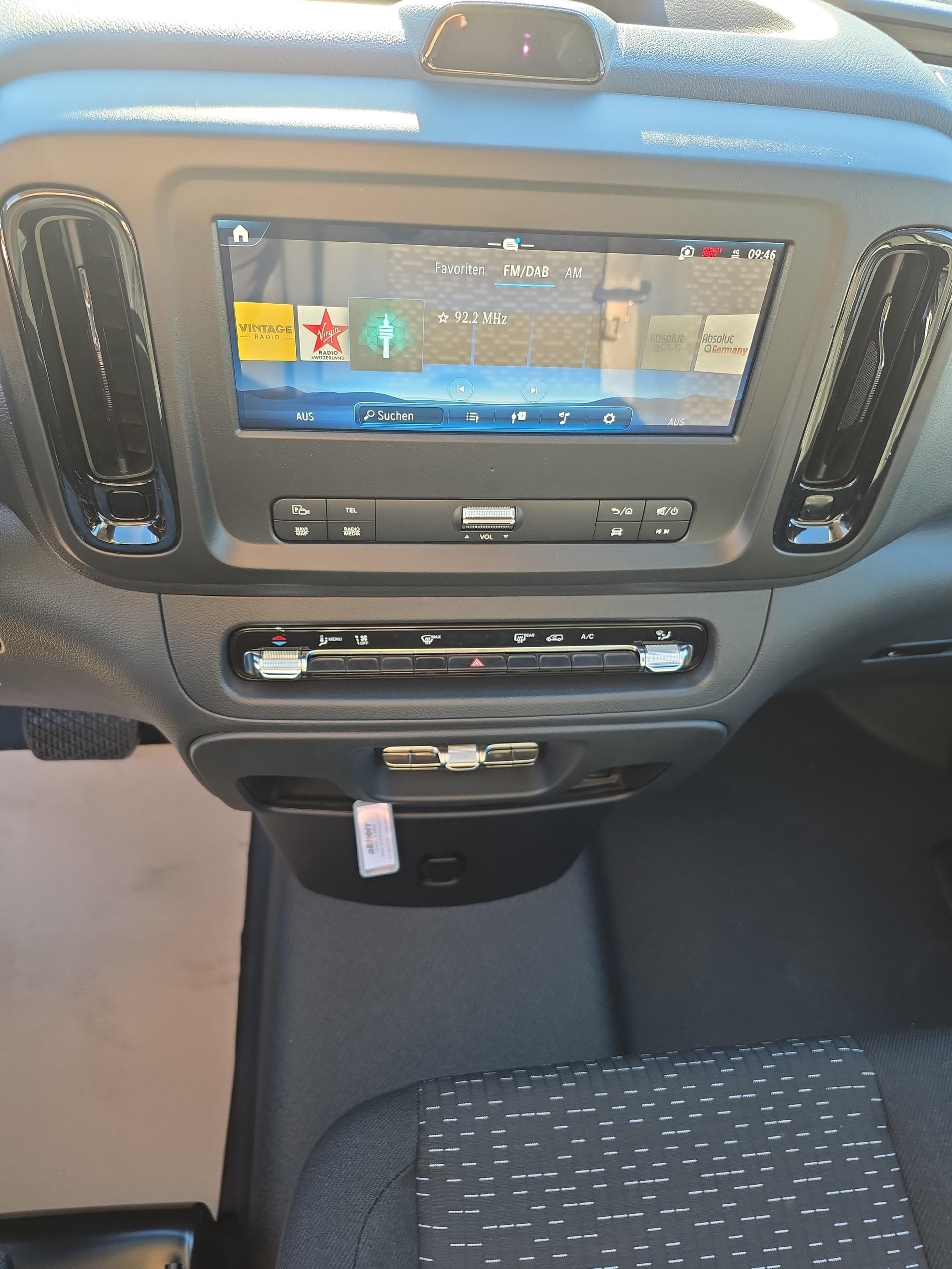 MERCEDES-BENZ Vito 114 Kaw. L 2.0 CDI Pro-image-11