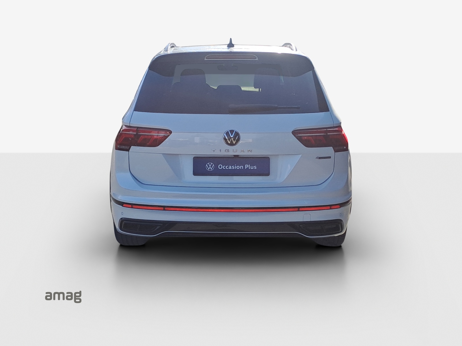 VW Tiguan 2.0TSI R-Line 4Motion DSG-image-3