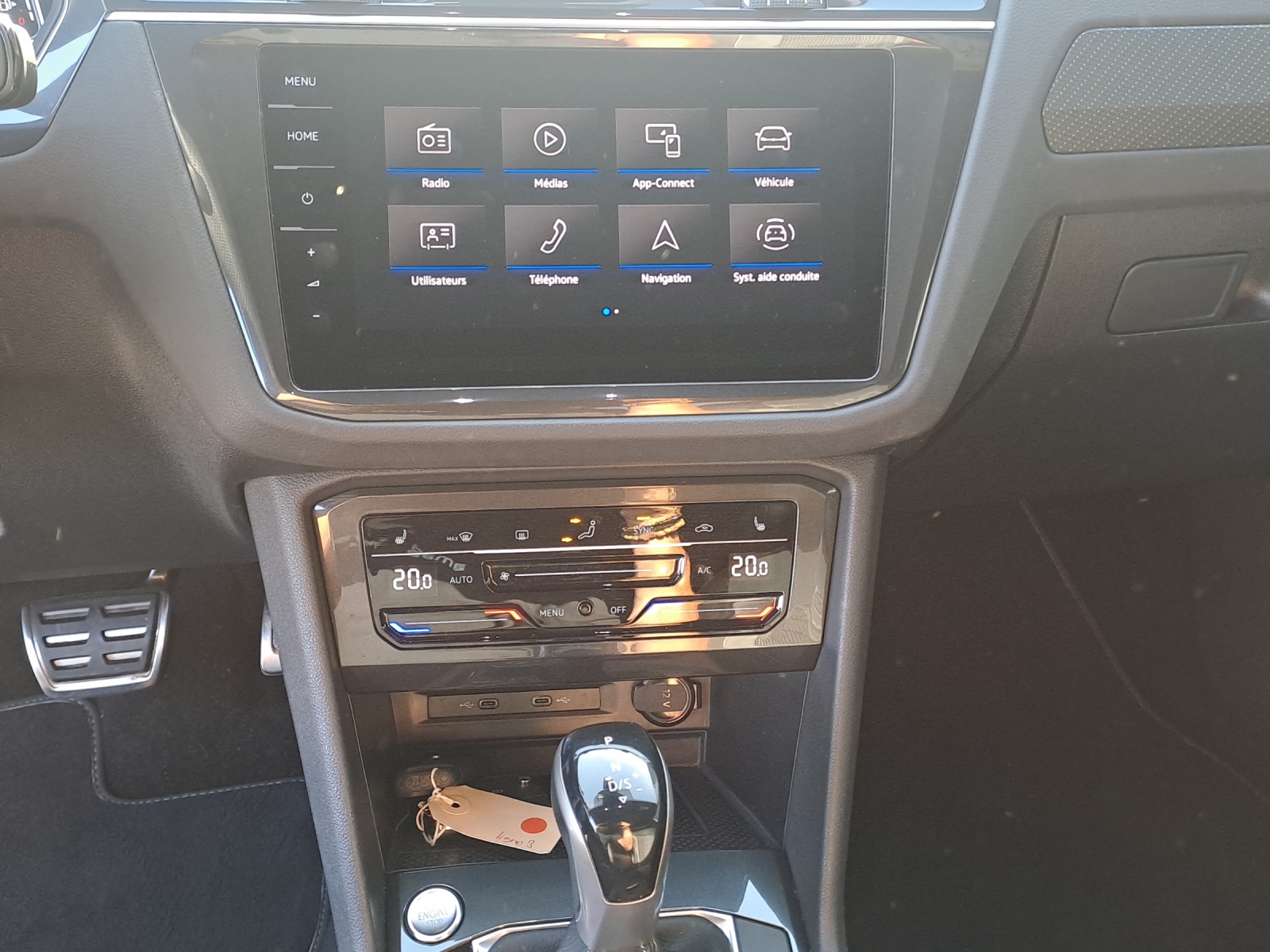 VW Tiguan 2.0TSI R-Line 4Motion DSG-image-10