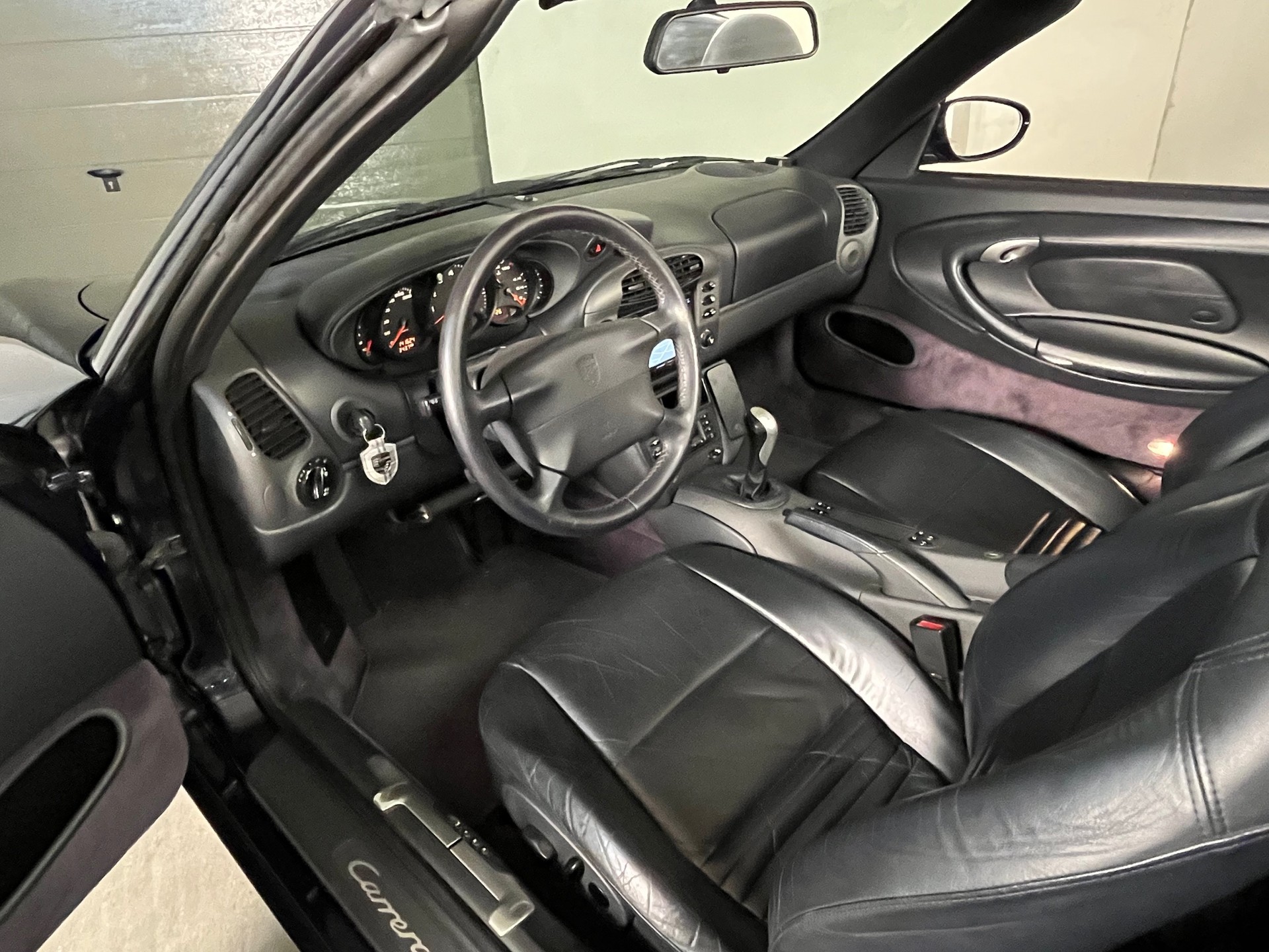 PORSCHE 911 Carrera 4 Cabrio, Handschaltung, Hardtop, Windschott, Klima, super gepflegt ab MFK-image-11