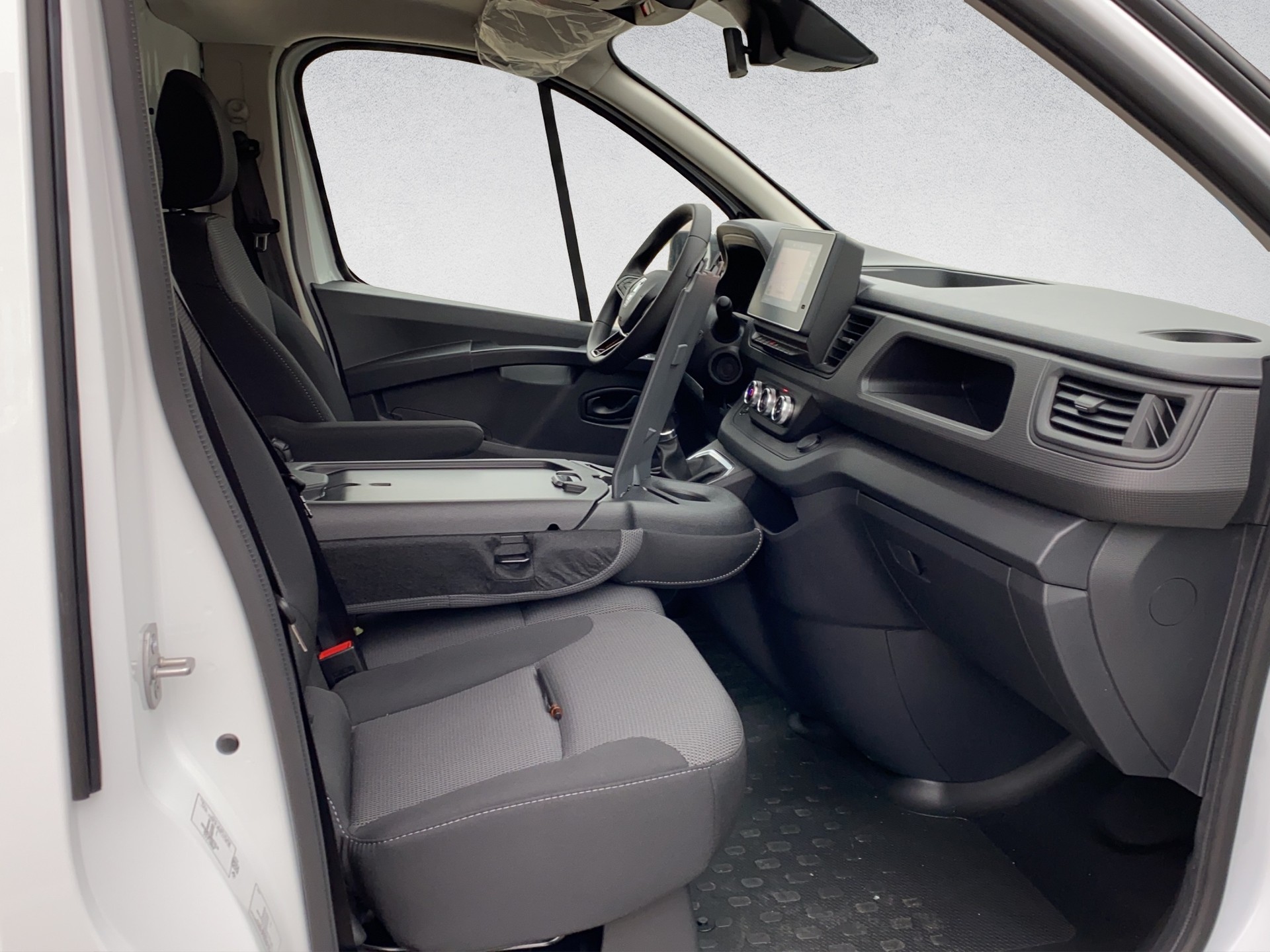 RENAULT Trafic Elektro EV52 22kW L2H1 Elektrofahrzeug 100% Elektrik-image-10