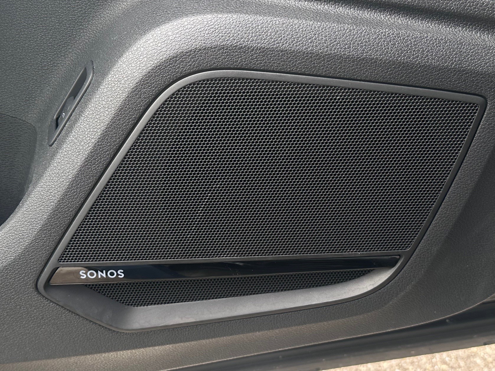 AUDI Q2 40 TFSI S line Attraction quattro S-tronic-image-13