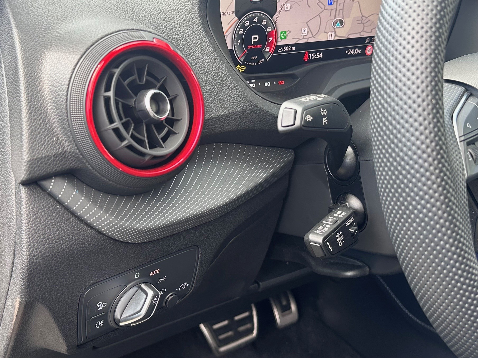 AUDI Q2 40 TFSI S line Attraction quattro S-tronic-image-11