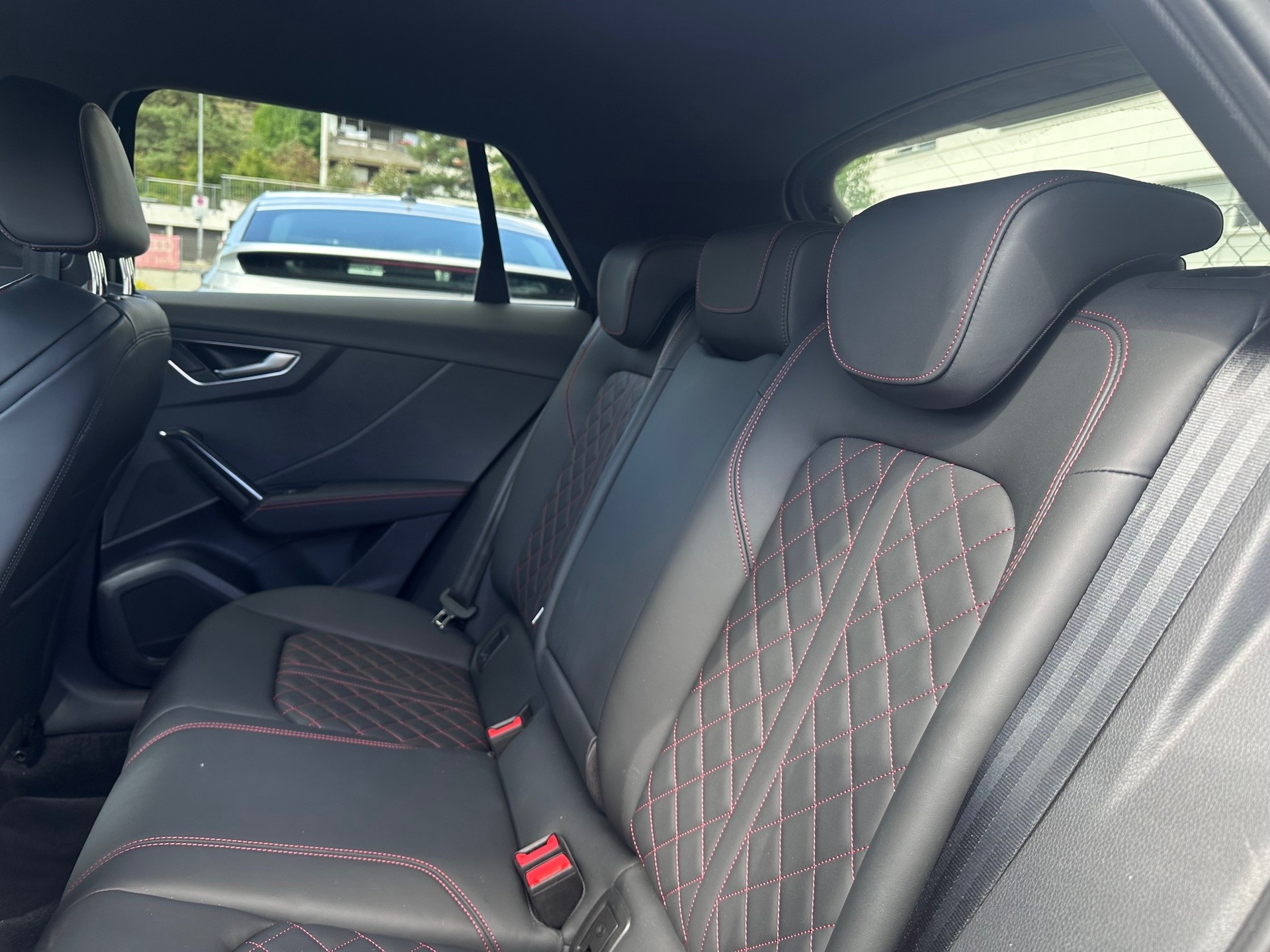 AUDI Q2 40 TFSI S line Attraction quattro S-tronic-image-10
