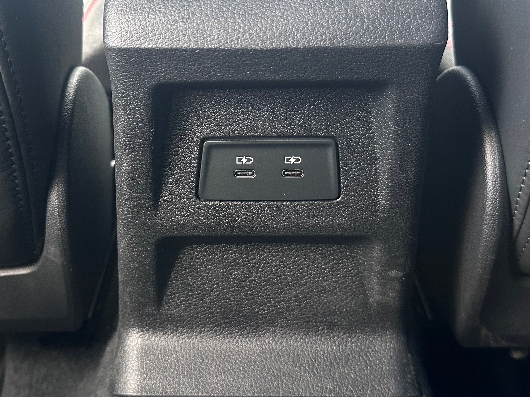 AUDI Q2 40 TFSI S line Attraction quattro S-tronic-image-14