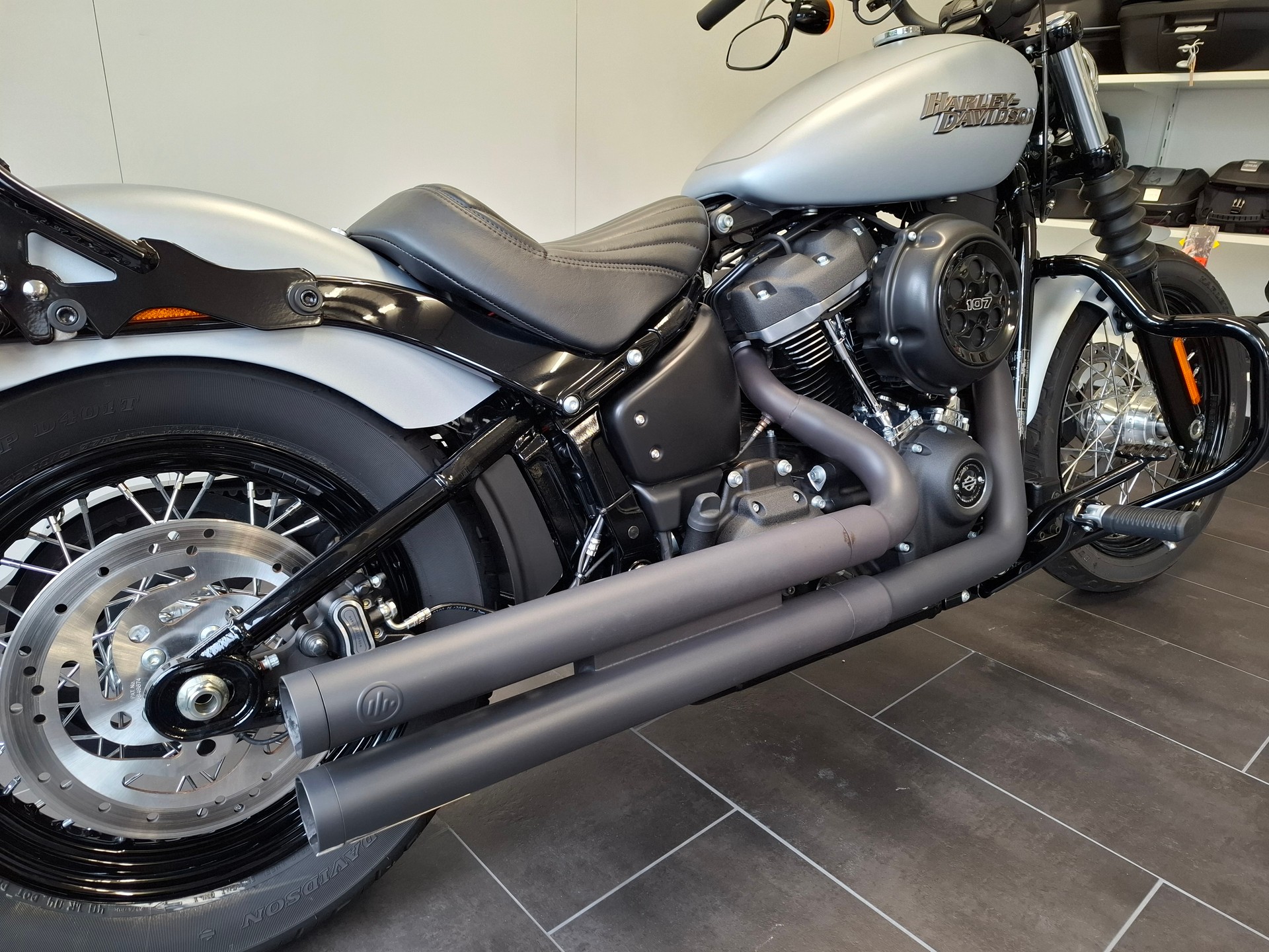 HARLEY-DAVIDSON FXBB Street Bob 107 ABS-image-5