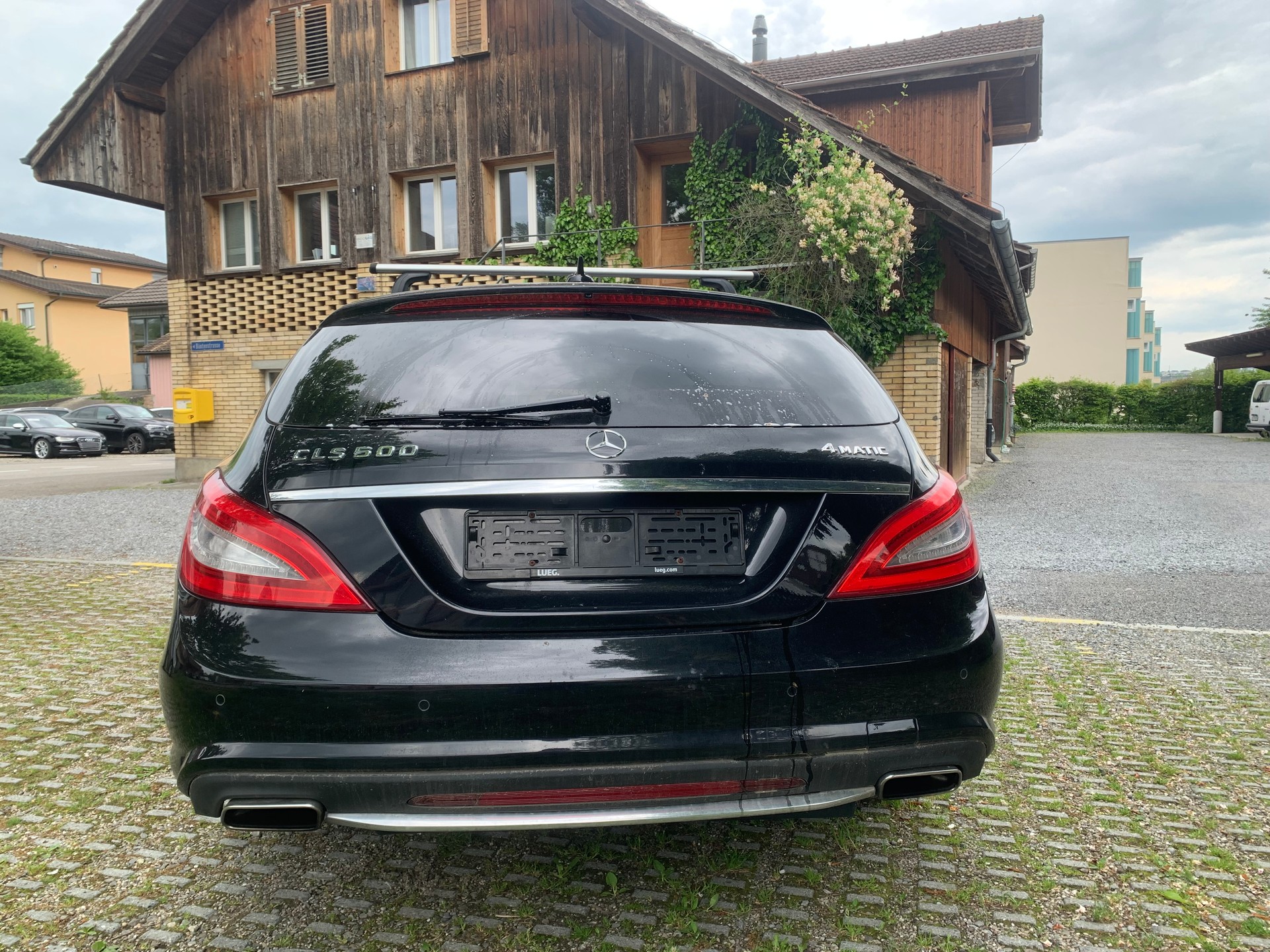 MERCEDES-BENZ CLS Shooting Brake 500 4Matic 7G-Tronic-image-2