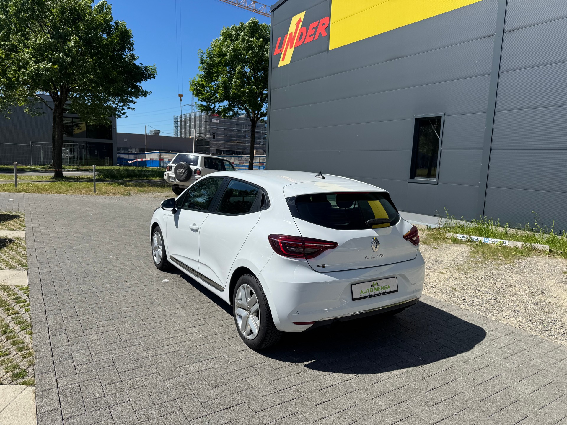 RENAULT Clio 1.0 Business-image-6
