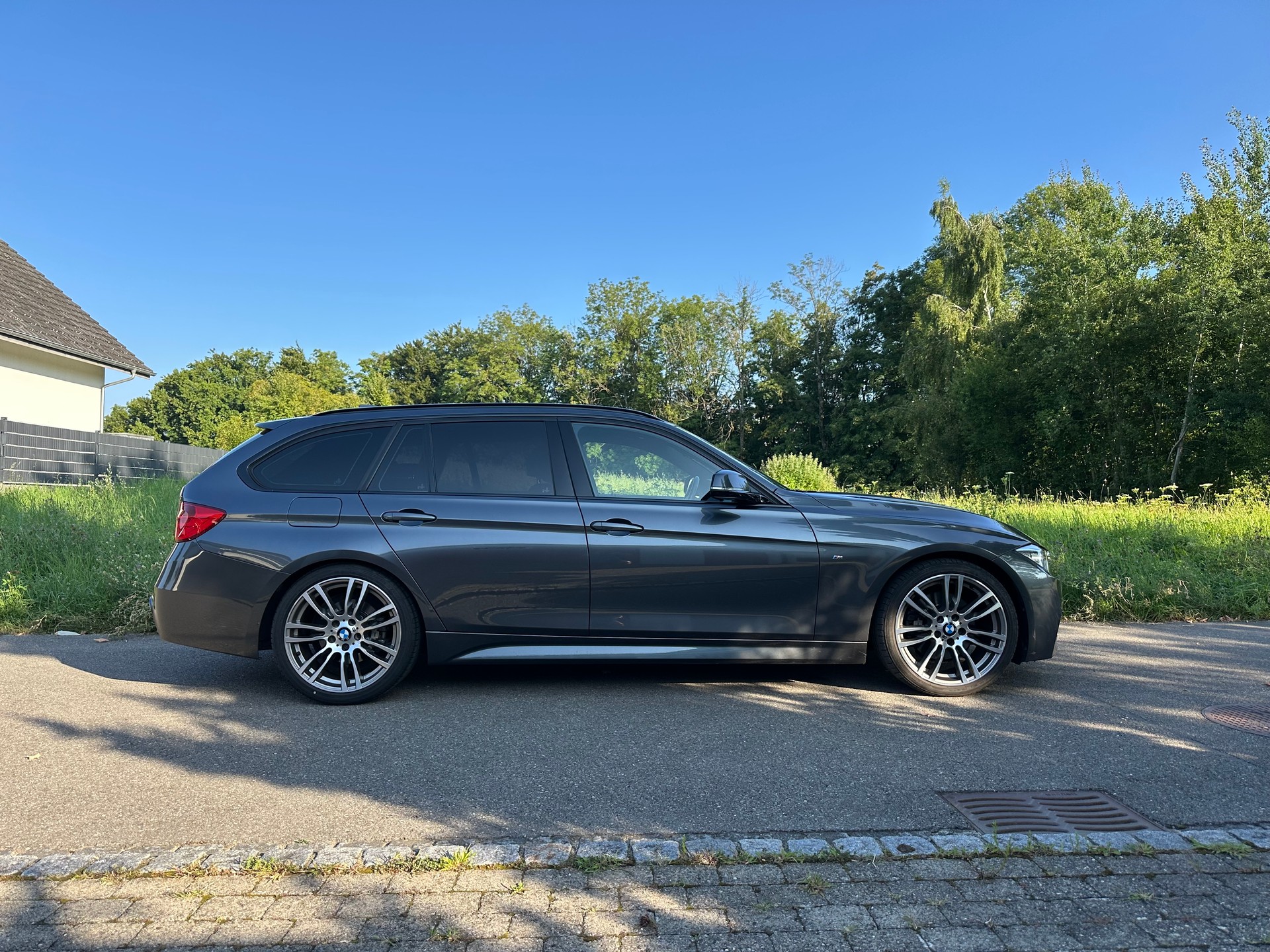 BMW 328i Touring Steptronic M-Sport Line-image-8