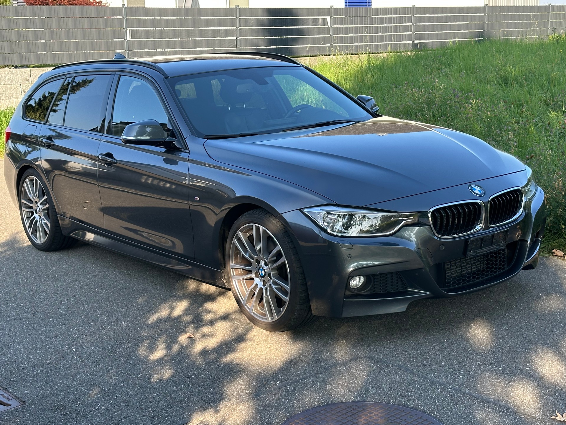 BMW 328i Touring Steptronic M-Sport Line-image-3