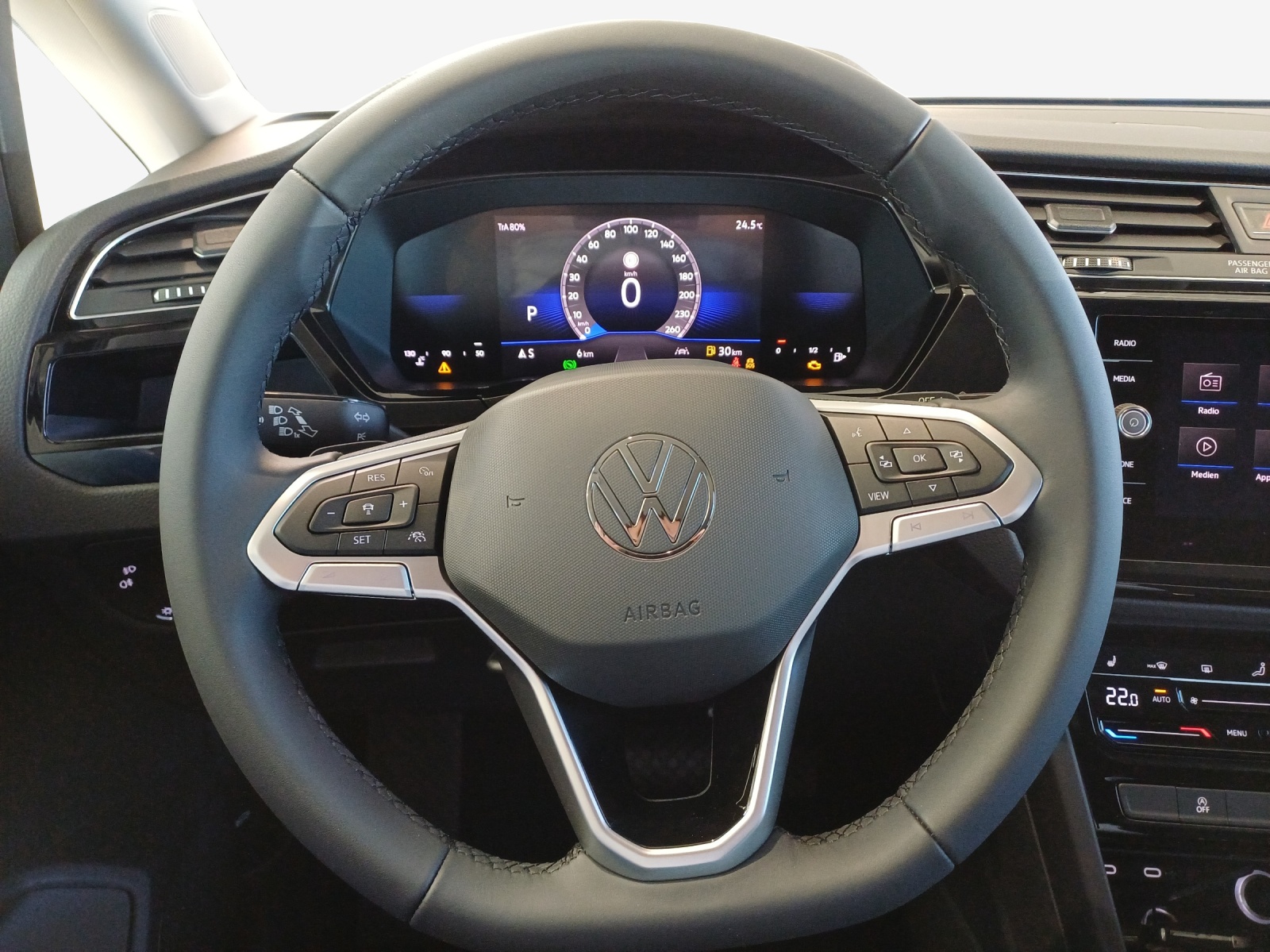 VW Touran 2.0 TDI BlueMotion Technology Comfortline DSG-image-9
