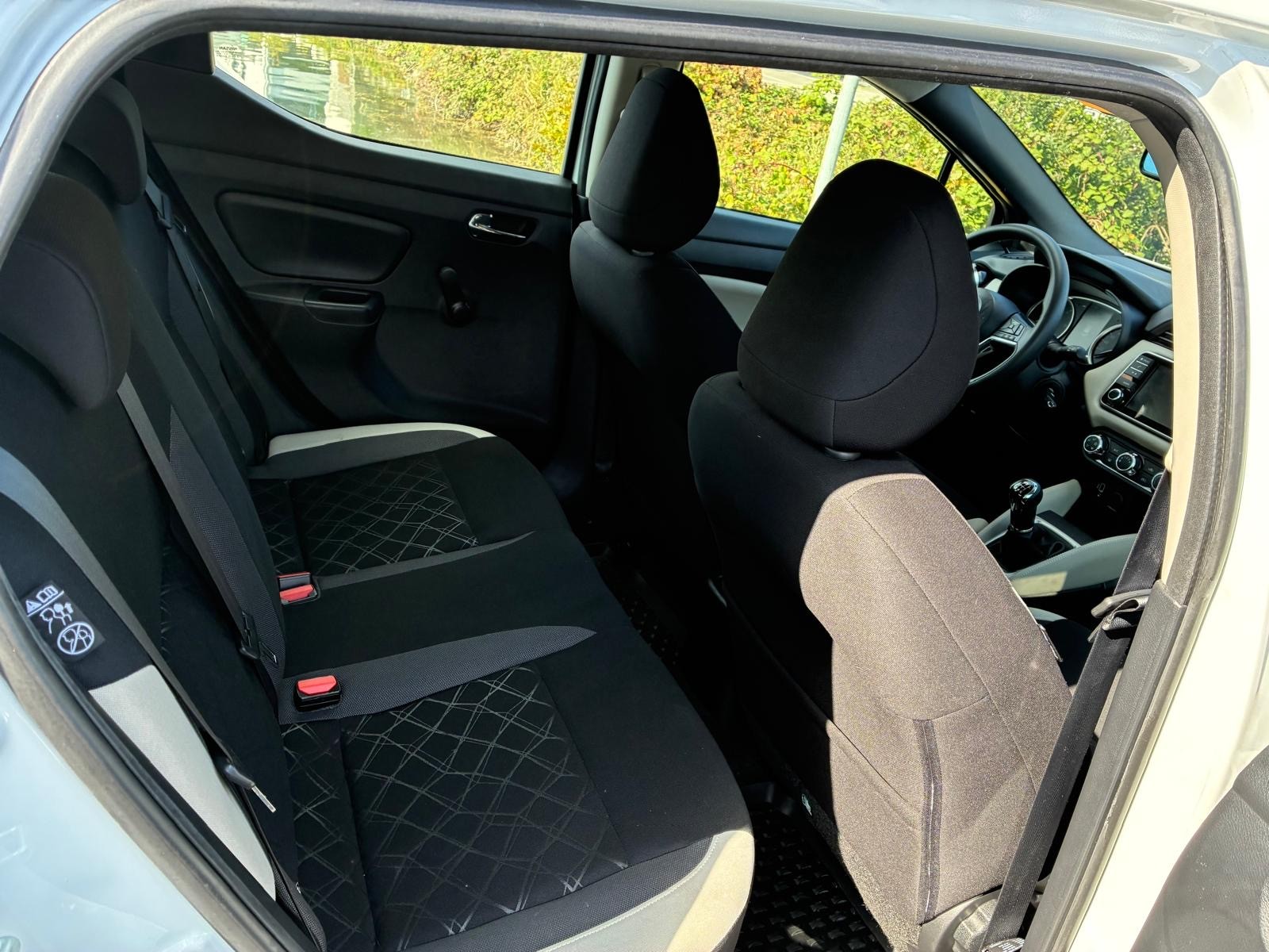 NISSAN Micra 1.5 dCi visia+-image-4
