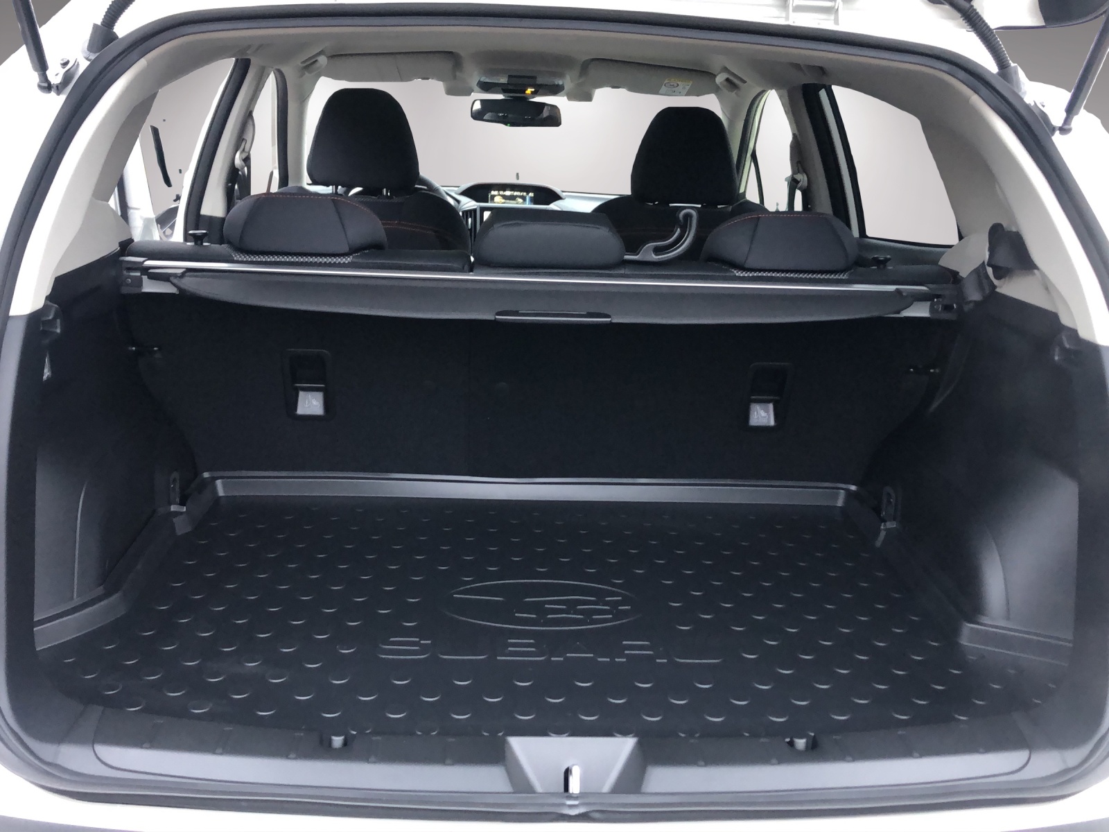 SUBARU XV 2.0i e-Boxer Swiss Plus-image-12