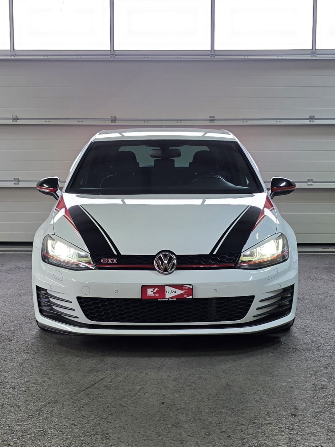 VW Golf 2.0 TSI GTI Performance Limited Edition *45 of 100* DSG **Ab Werk 275 PS** Frisch ab MFK: 06.2025** *CH-Fahrzeug*-image-7