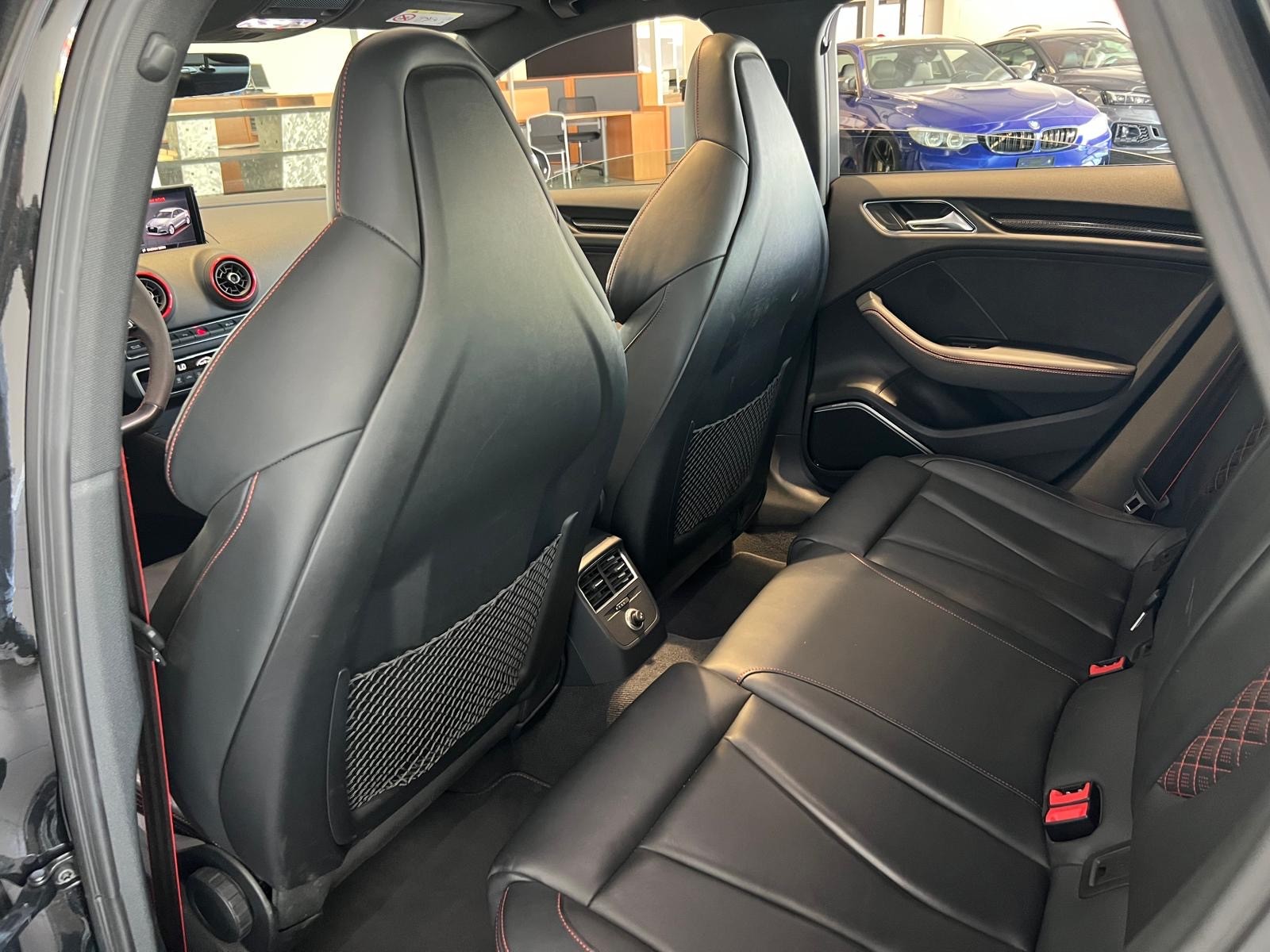 AUDI RS3 Limousine 2.5 TSI quattro S-tronic-image-25