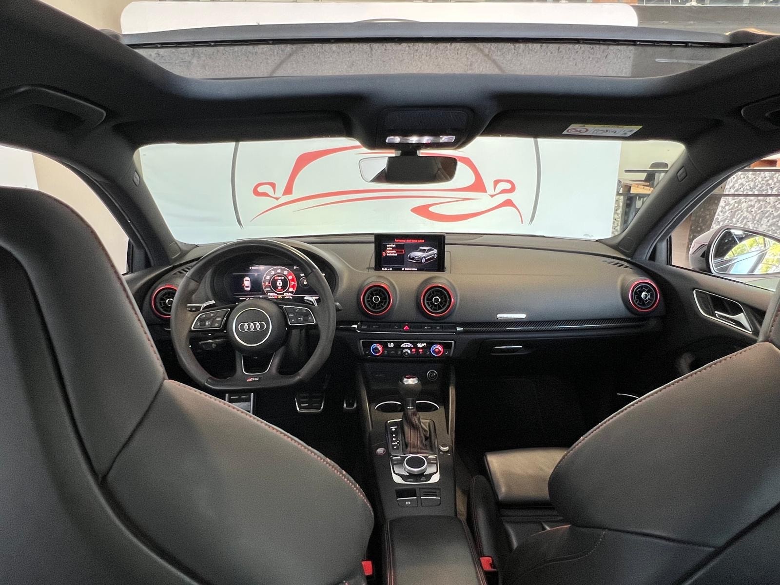 AUDI RS3 Limousine 2.5 TSI quattro S-tronic-image-26