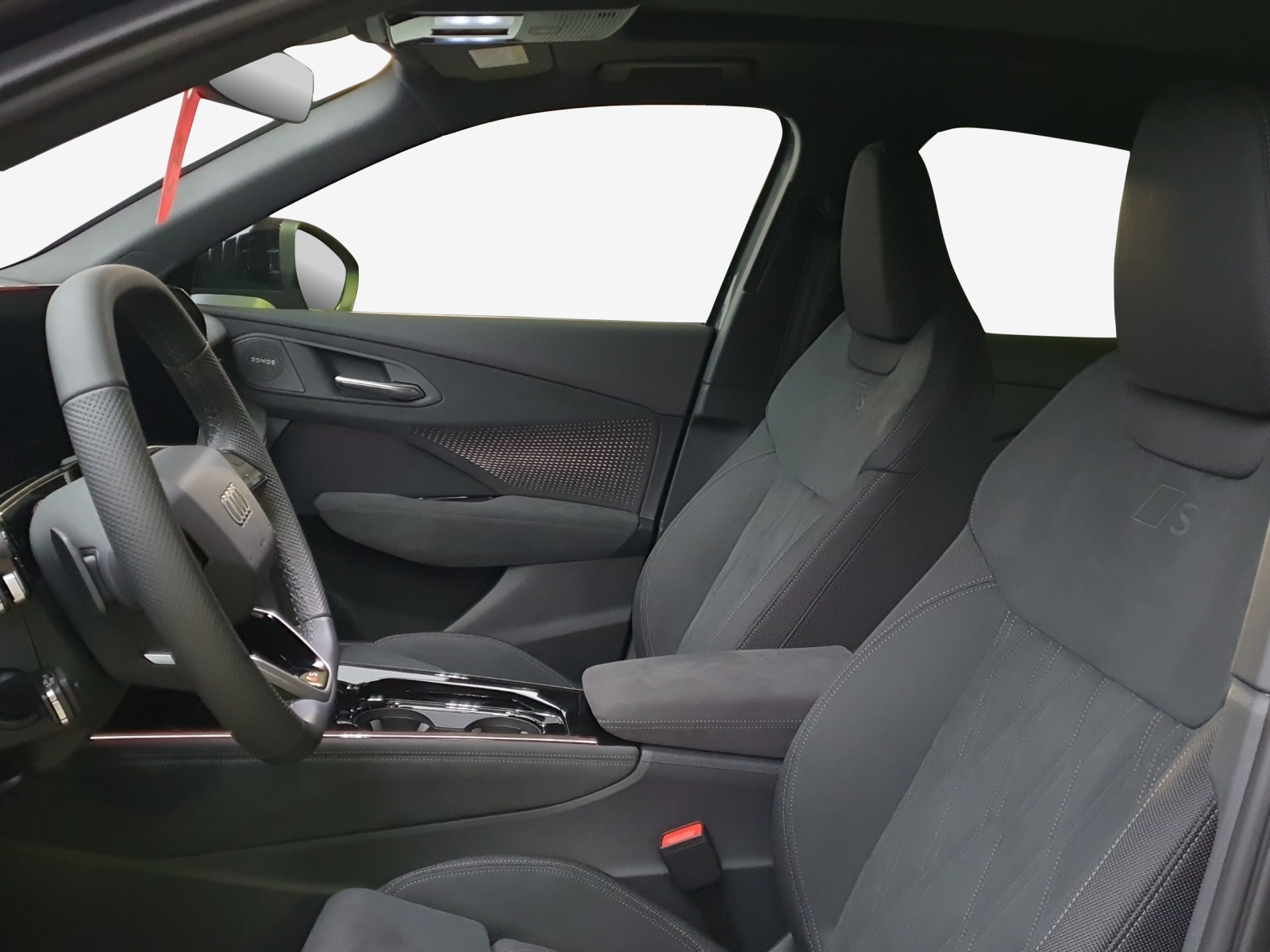 AUDI Q3 SUV 110 kW TFSI S tronic-image-7