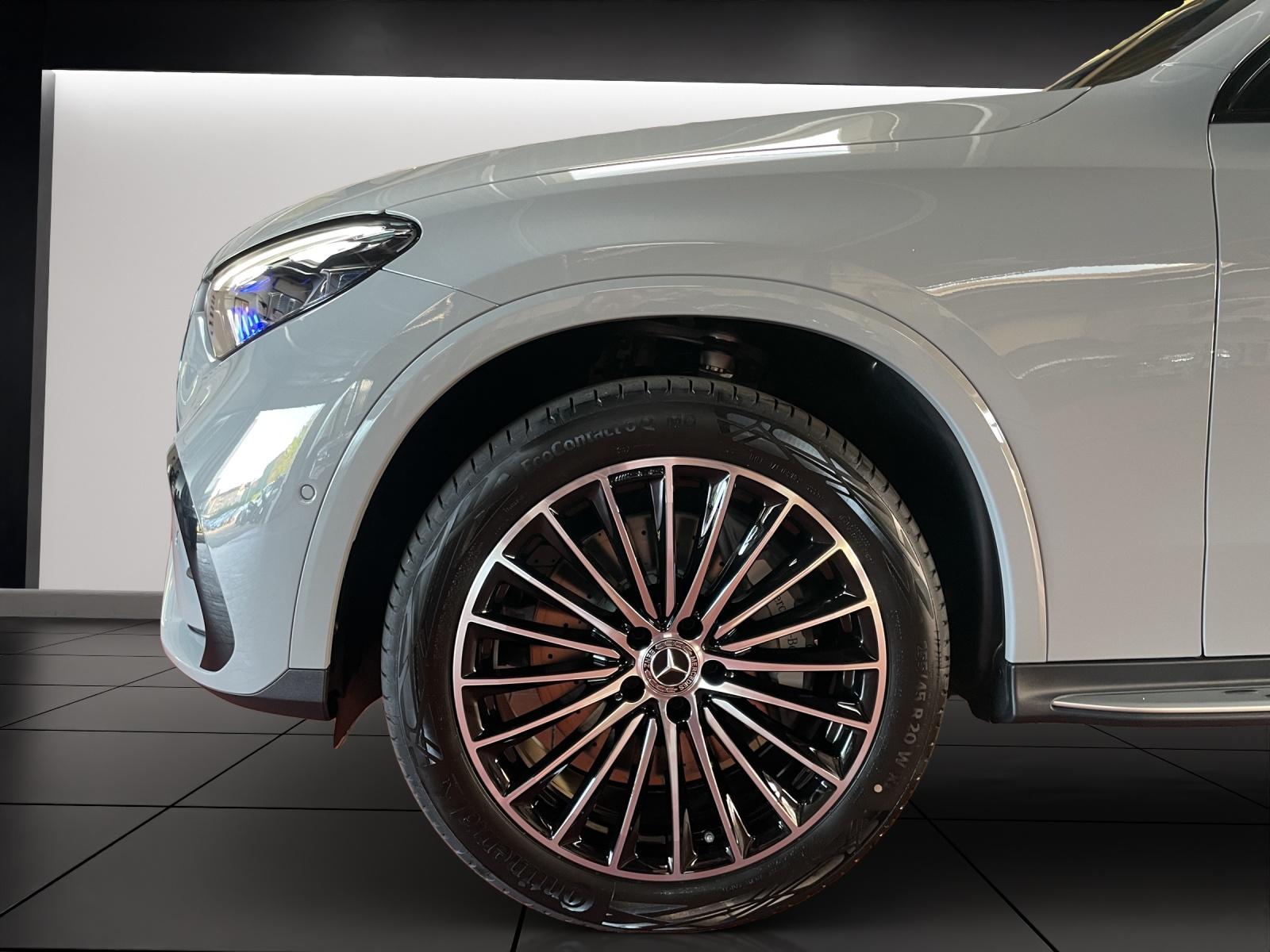 MERCEDES-BENZ GLC 300 de 4MATIC EQ Star AMG Line-image-9