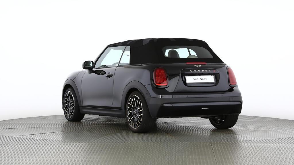 MINI Cooper S Cabrio-image-3