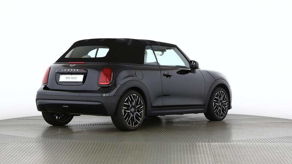 MINI Cooper S Cabrio-image-4