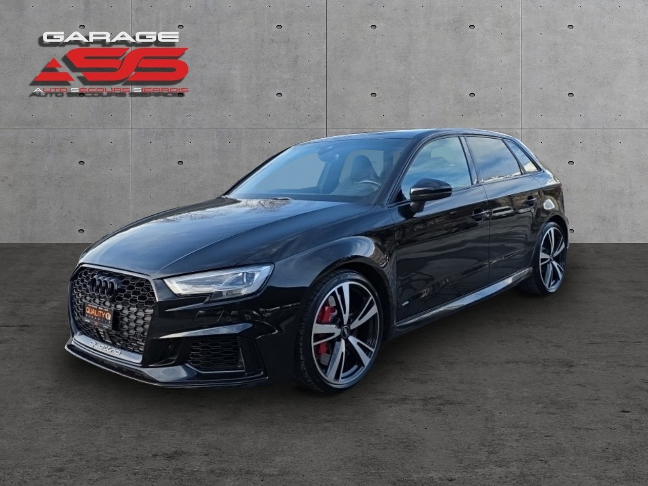 AUDI RS3 Sportback 2.5 TSI quattro S-tronic-showroom-element-1