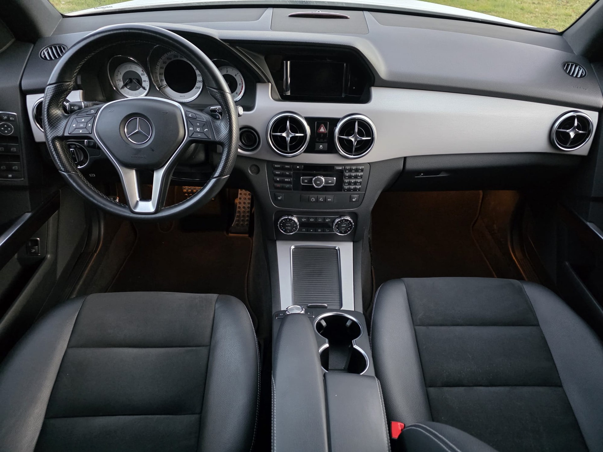 MERCEDES-BENZ GLK 250 BlueTEC 4Matic 7G-Tronic AMG Paket-image-11