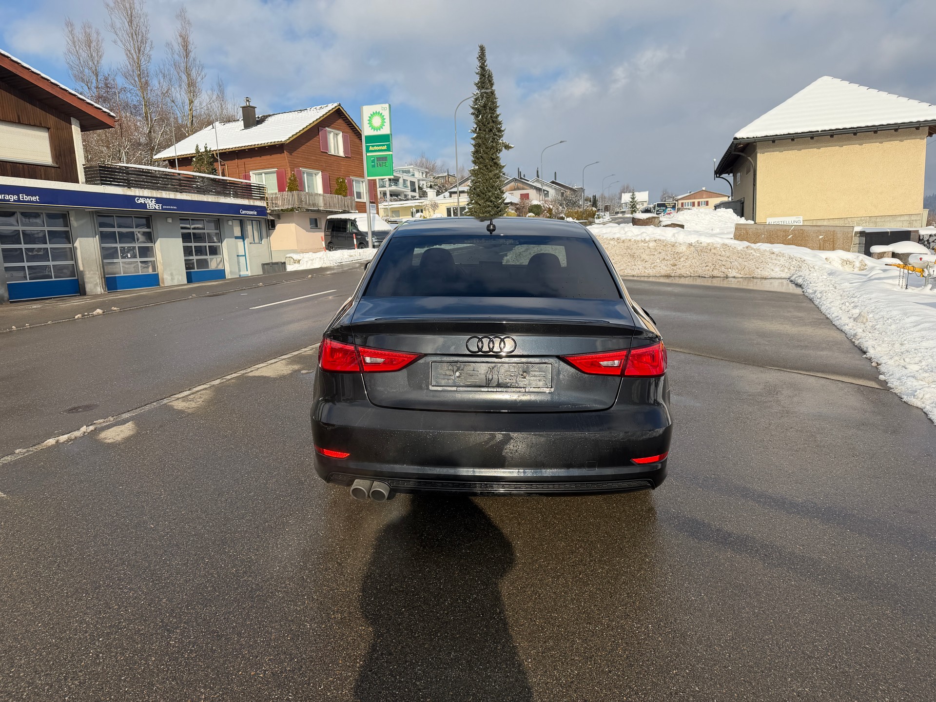 AUDI A3 Limousine 1.8 TFSI Ambition quattro S-tronic-image-5
