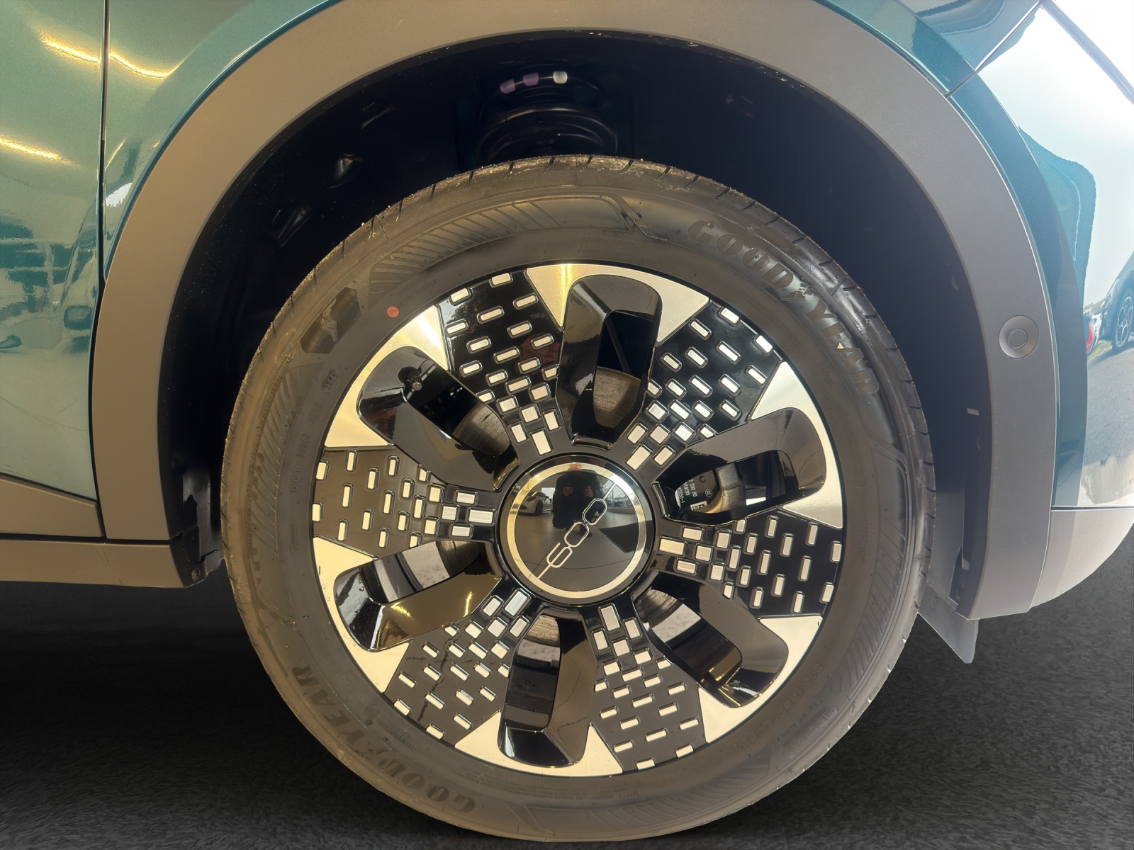 FIAT 600 1.2 Hybrid La Prima-image-12