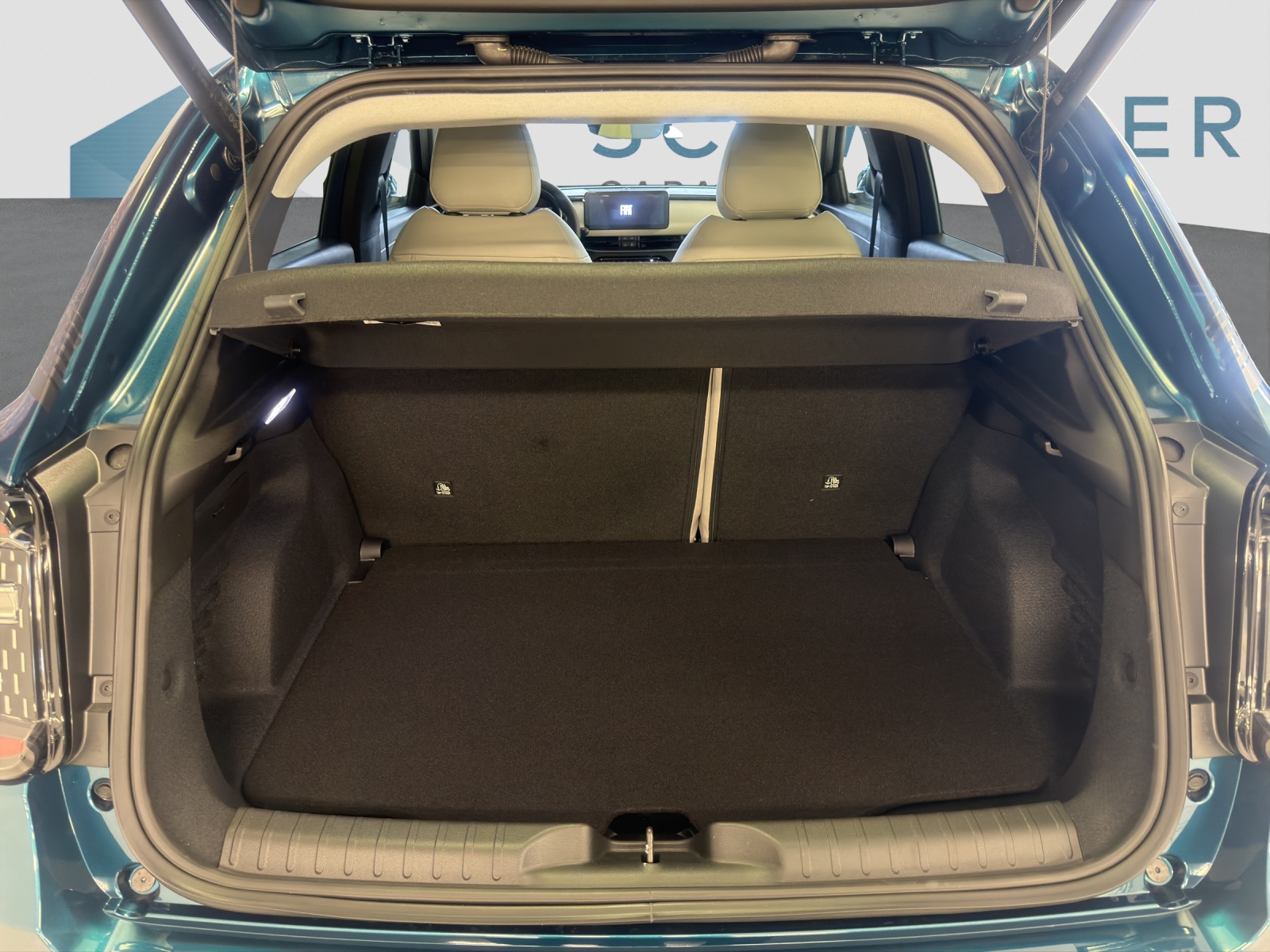 FIAT 600 1.2 Hybrid La Prima-image-6