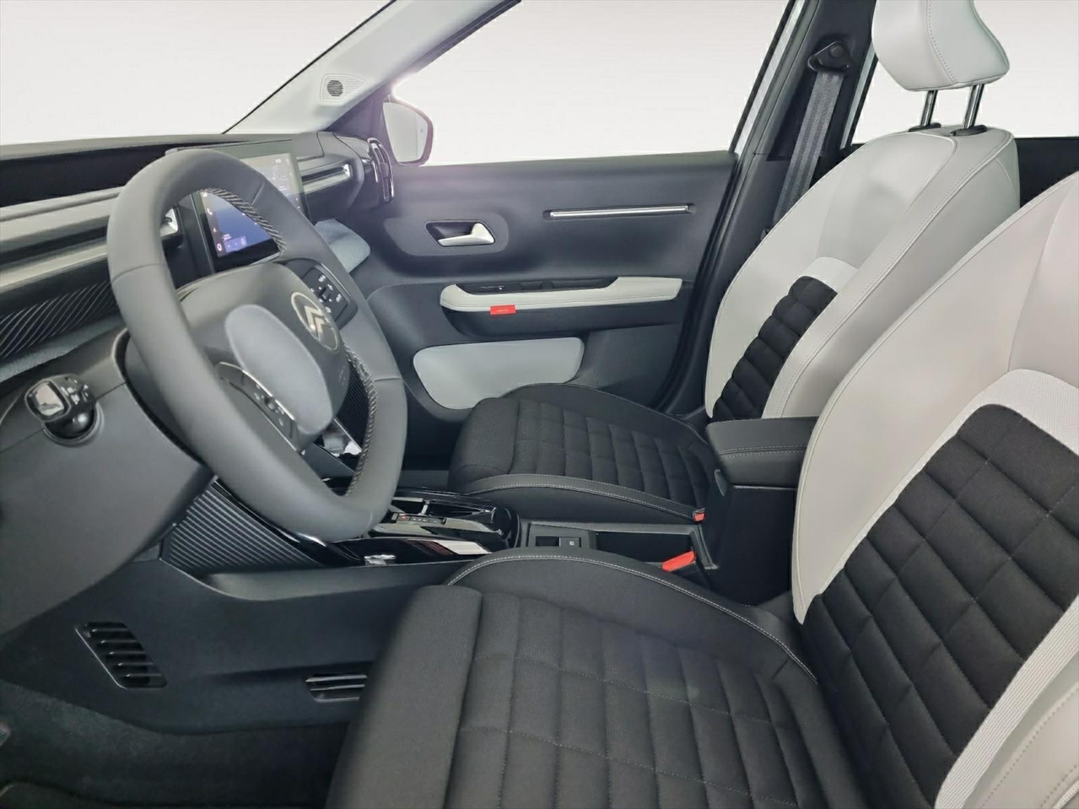 CITROEN C3 Aircross Max e-C3 44kWh-image-4