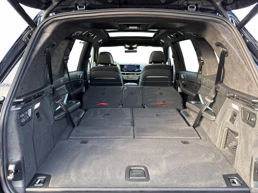 BMW X7 xDrive 48V M60i Steptronic M Sport Pro-image-21
