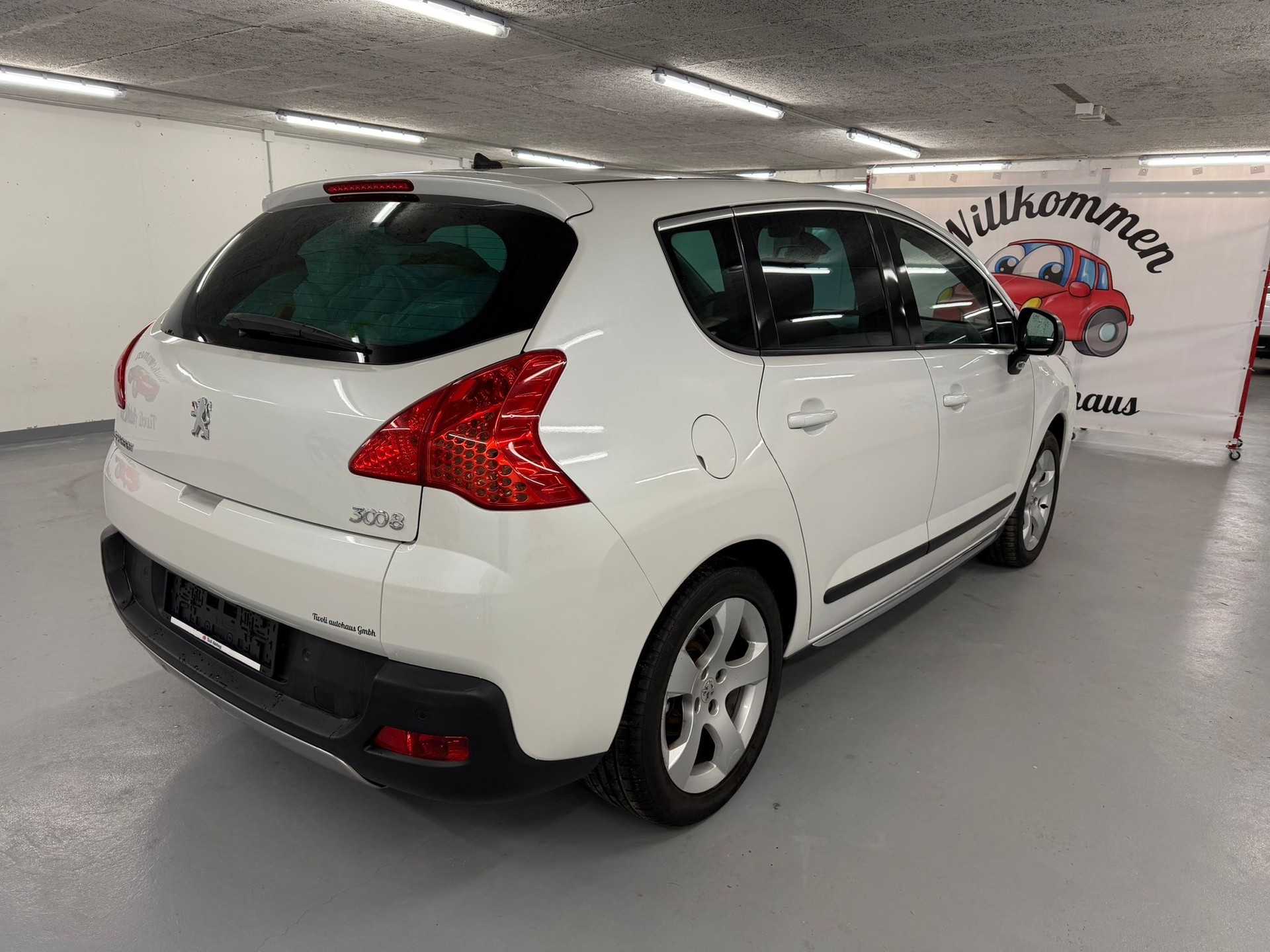 PEUGEOT 3008 1.6 16V T Sport Pack Tiptronic-image-6