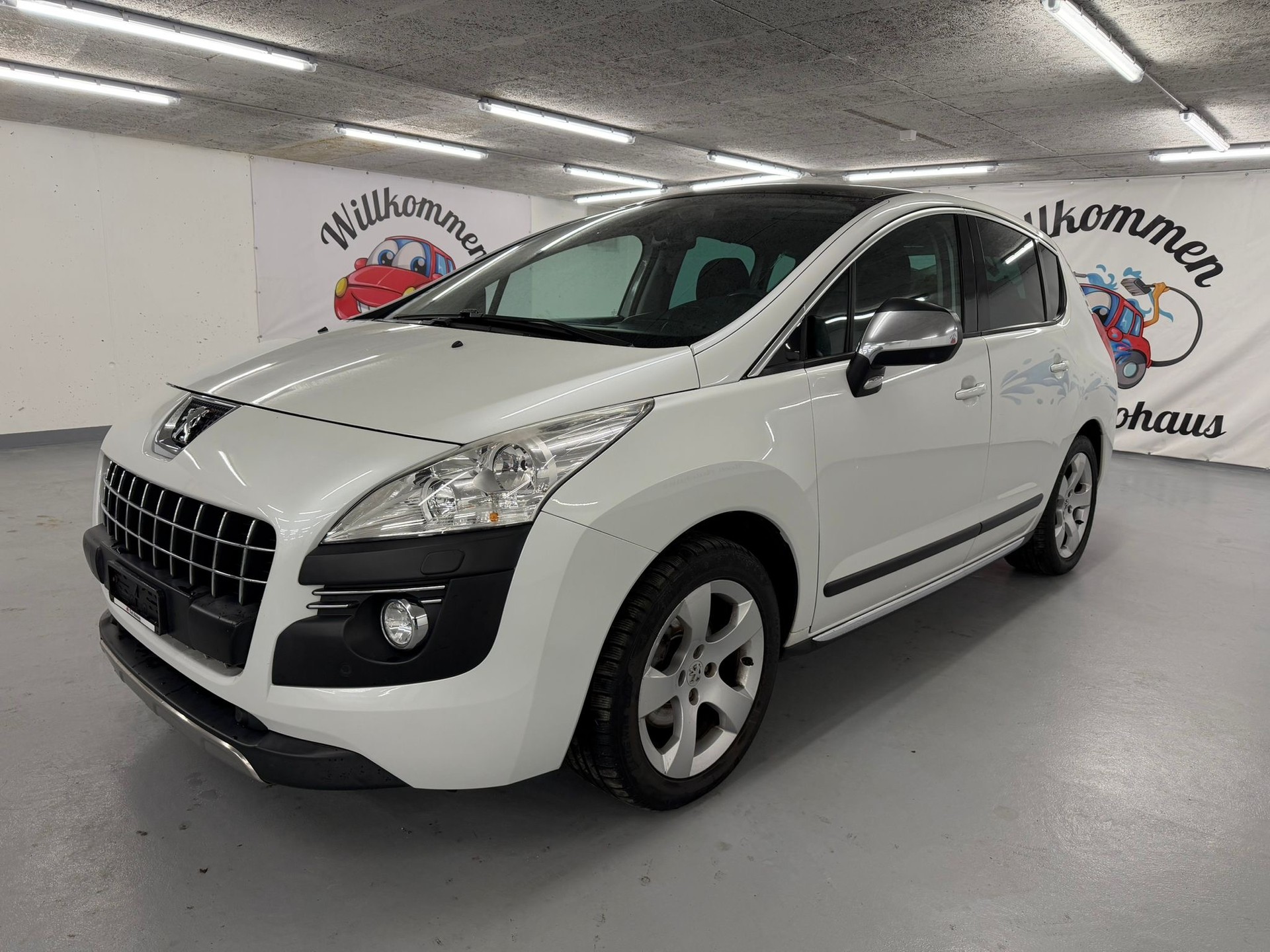 PEUGEOT 3008 1.6 16V T Sport Pack Tiptronic-image-0